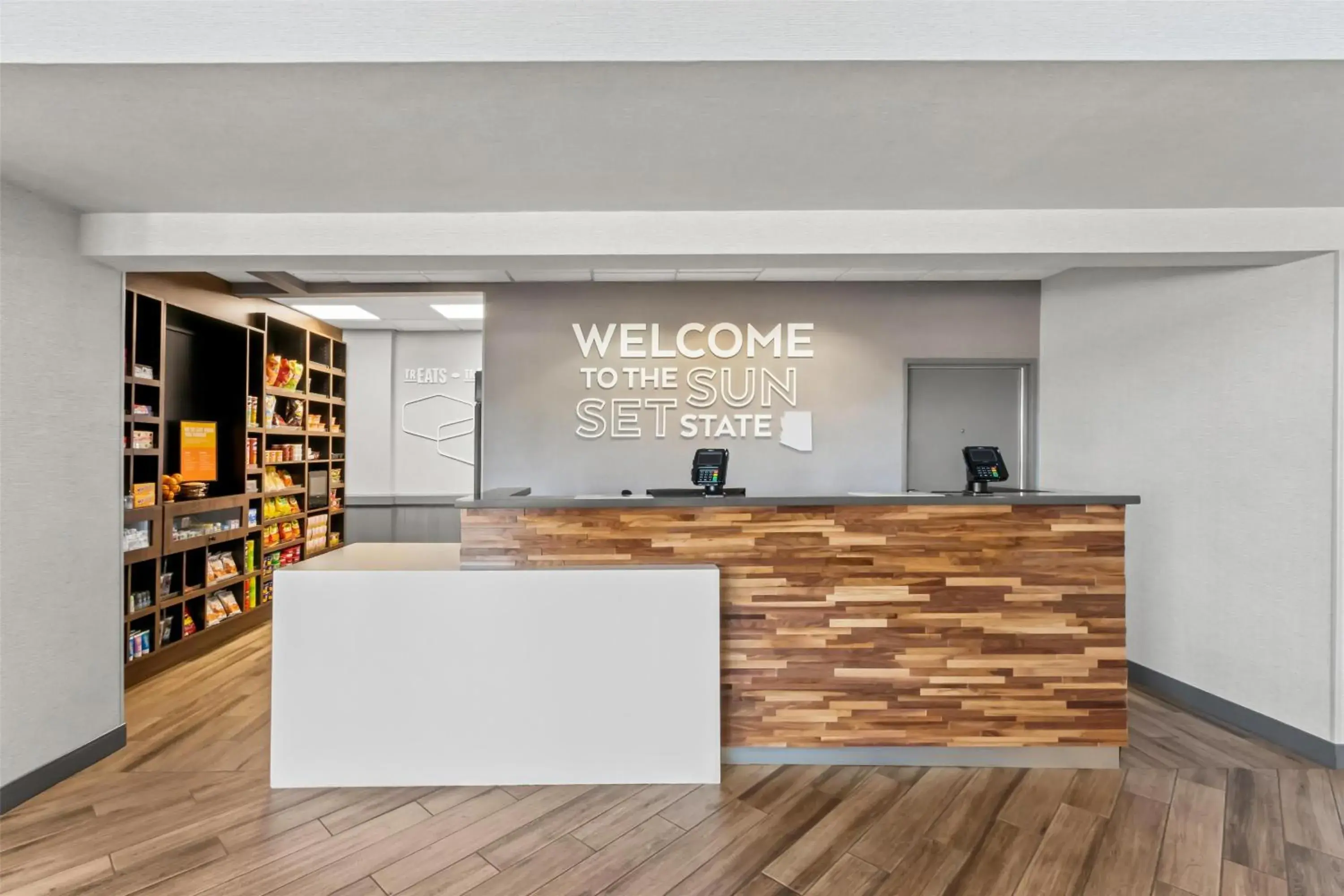 Lobby or reception in Hampton Inn & Suites Phoenix/Gilbert Lobby or reception in Hampton Inn & Suites Phoenix/Gilbert