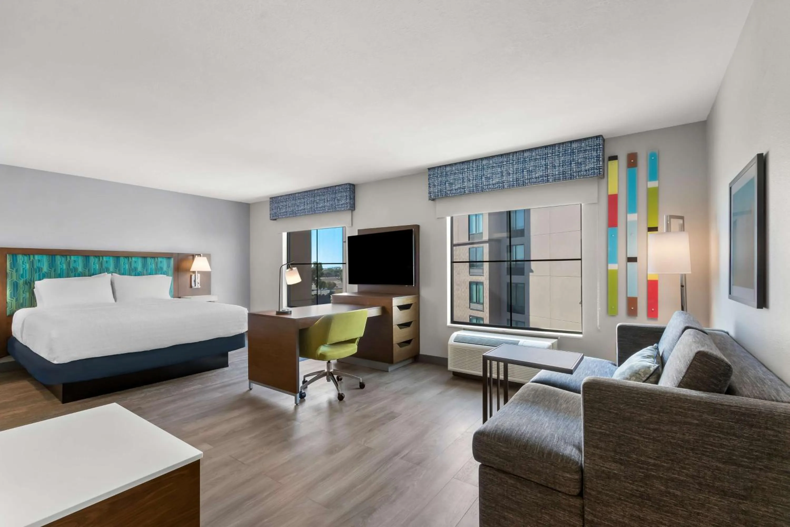 Living room, Bed in Hampton Inn & Suites Phoenix/Gilbert