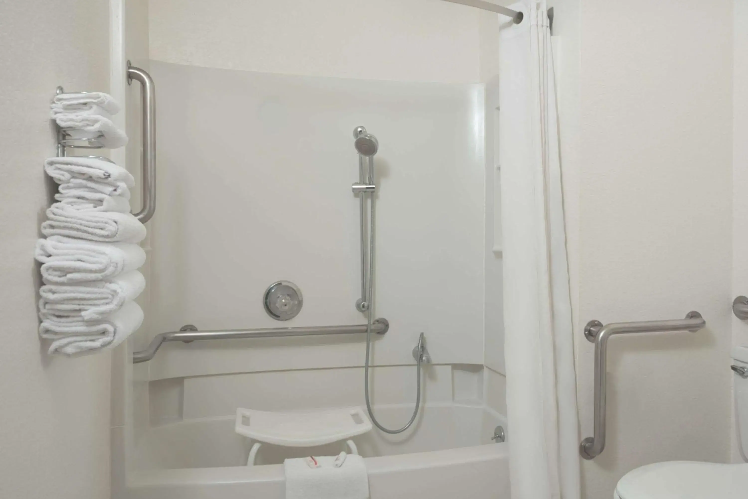 Fitness centre/facilities in Super 8 by Wyndham Billings Fitness centre/facilities in Super 8 by Wyndham Billings