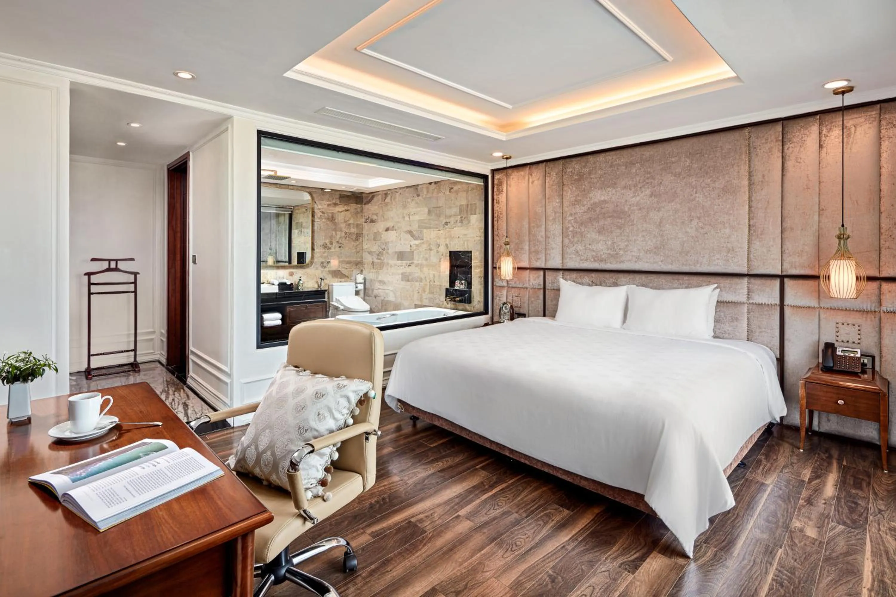 Bed in Ravatel Luxury Hotel Bac Giang