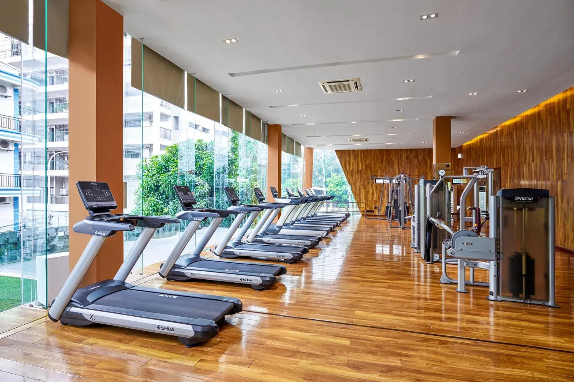 Fitness centre/facilities in Ravatel Luxury Hotel Bac Giang Fitness centre/facilities in Ravatel Luxury Hotel Bac Giang