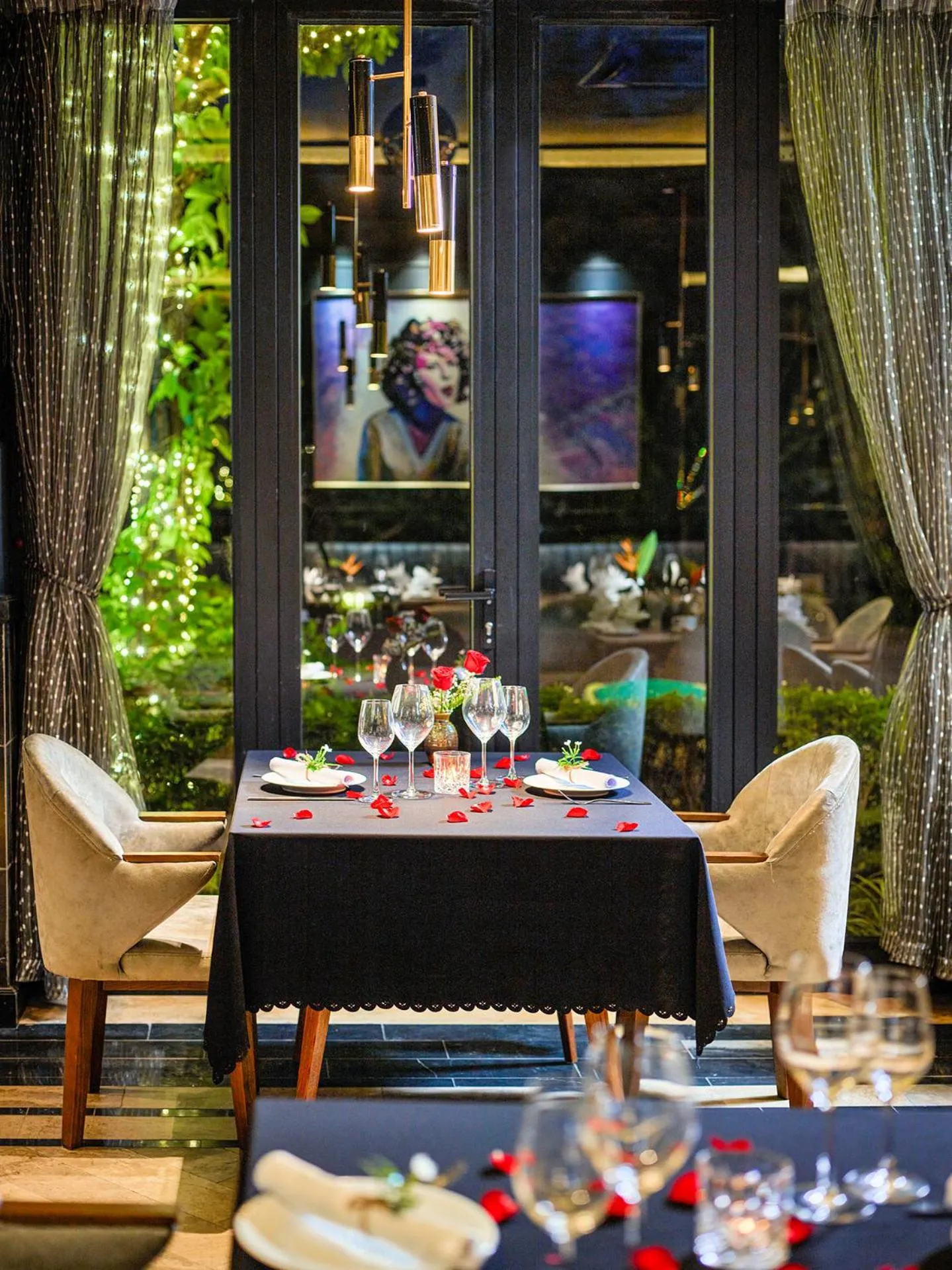 Restaurant/places to eat in Ravatel Luxury Hotel Bac Giang