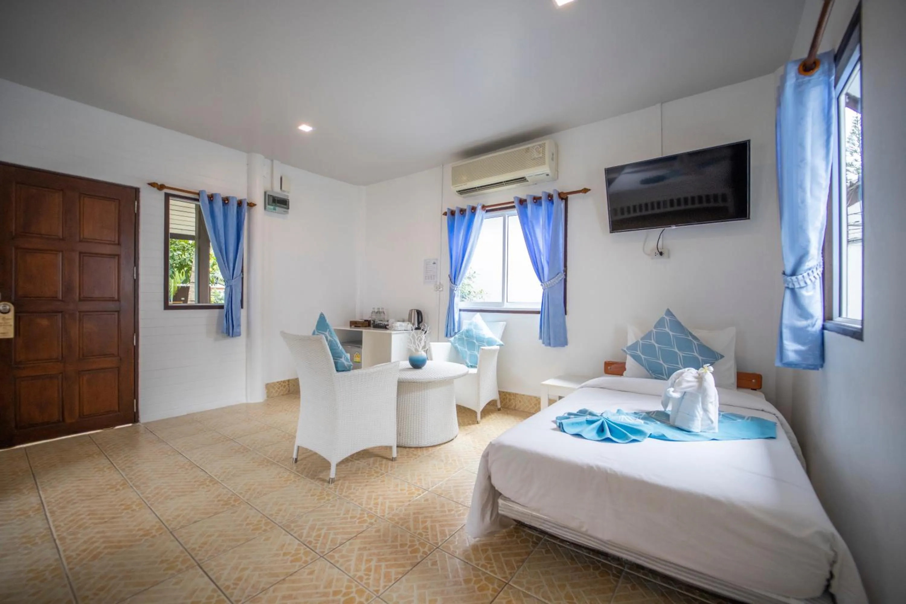 Bed in Assava Dive Resort - SHA Plus