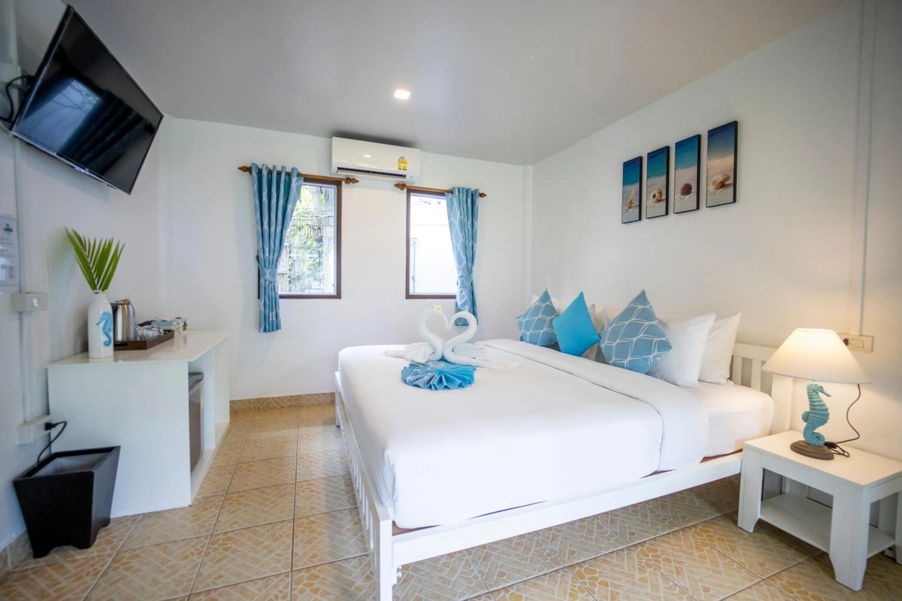 Bed in Assava Dive Resort - SHA Plus