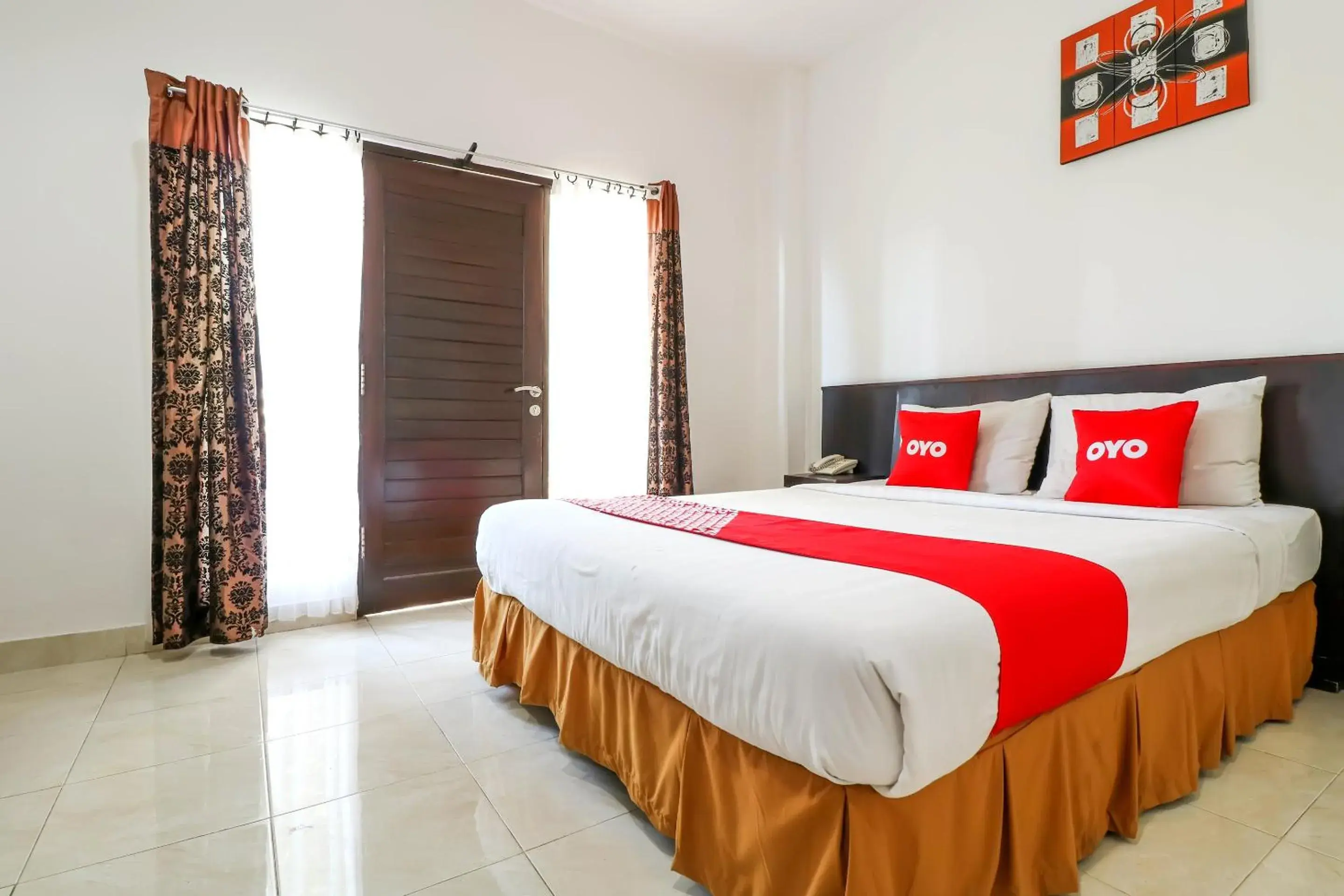 Standard Double Room in Capital O 1666 Grand Pudjawan Hotel Near Kuta Beach Standard Double Room in Capital O 1666 Grand Pudjawan Hotel Near Kuta Beach