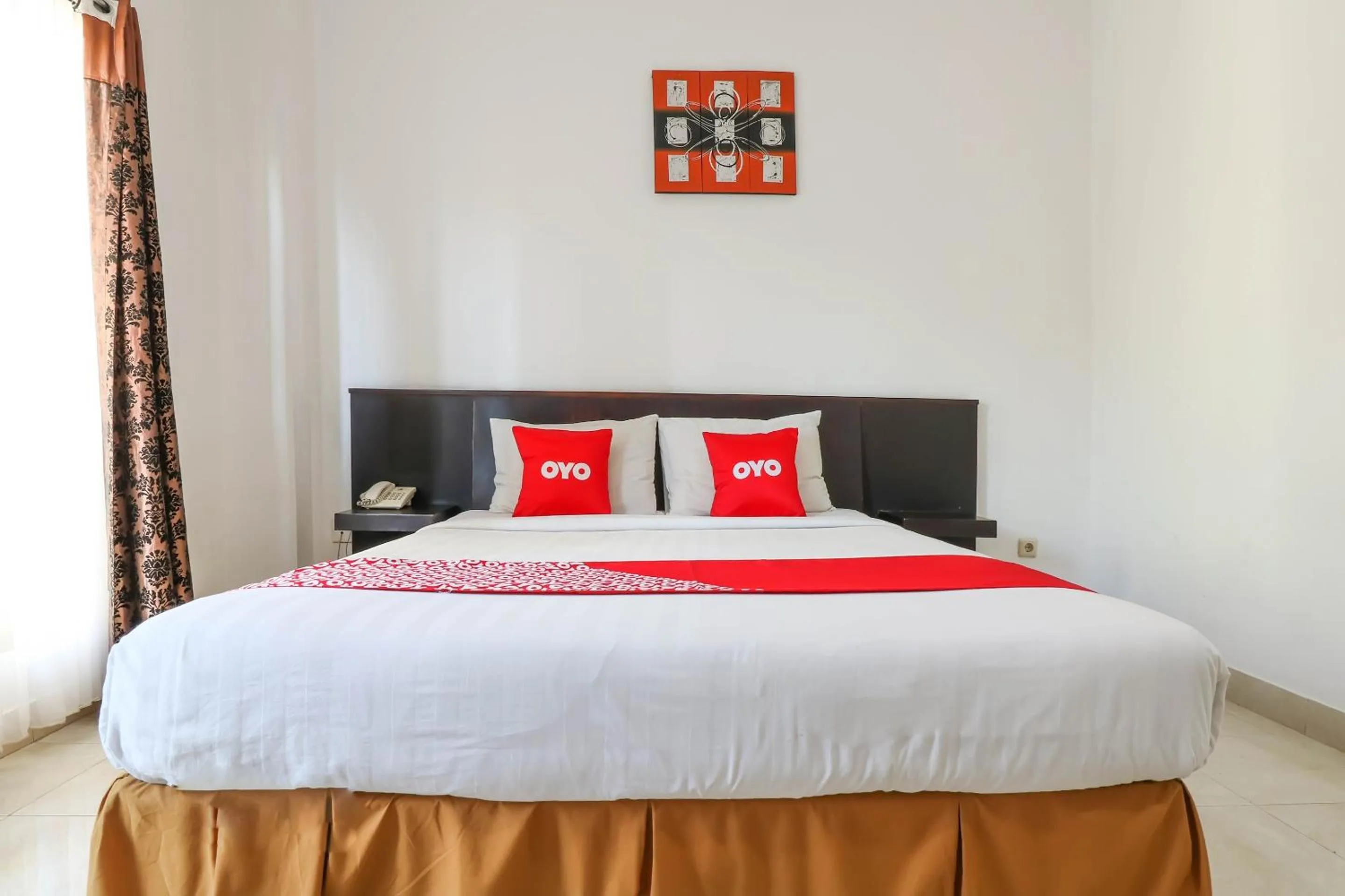 Bedroom, Bed in Capital O 1666 Grand Pudjawan Hotel Near Kuta Beach