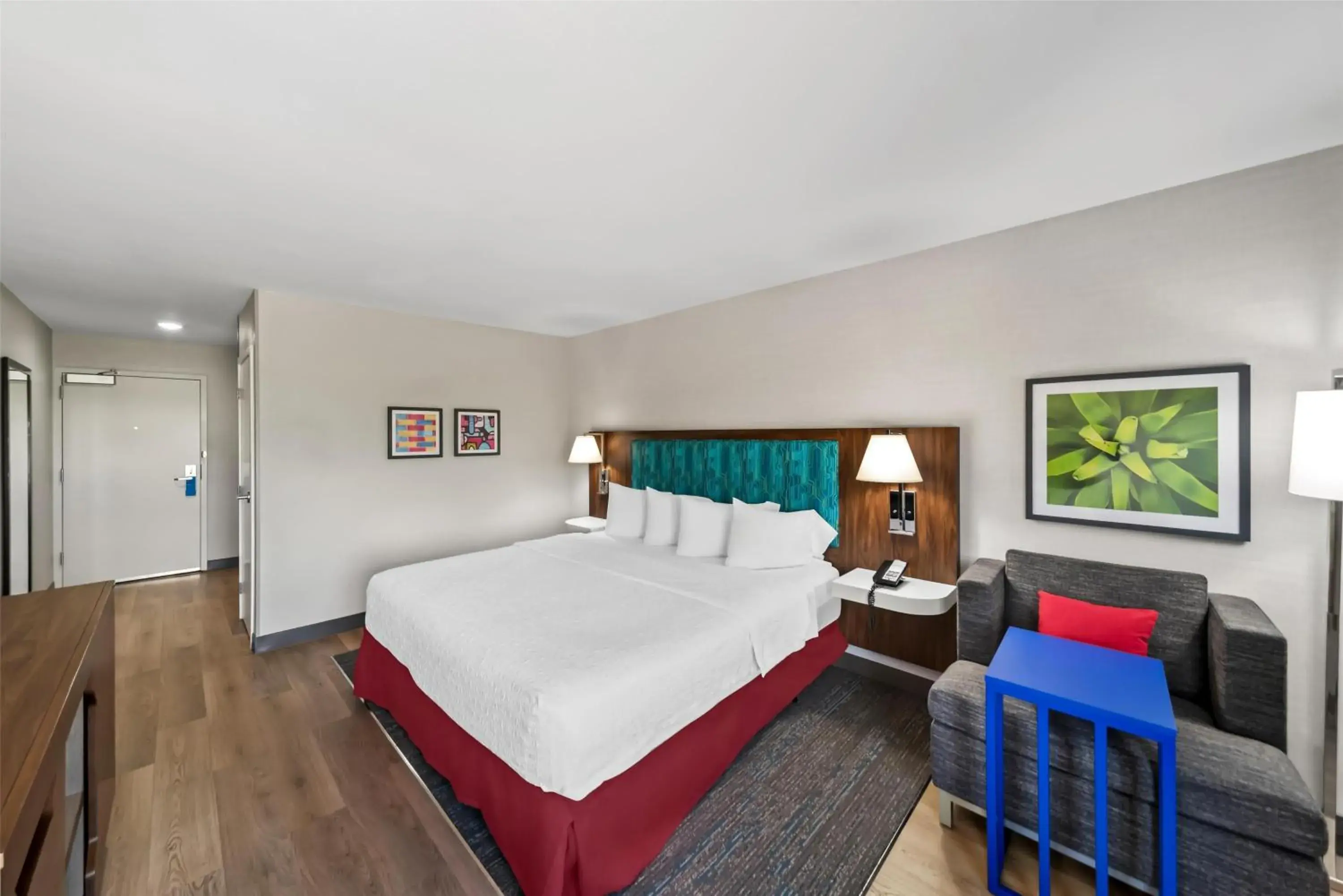 Bed in Hampton by Hilton - North Platte Bed in Hampton by Hilton - North Platte