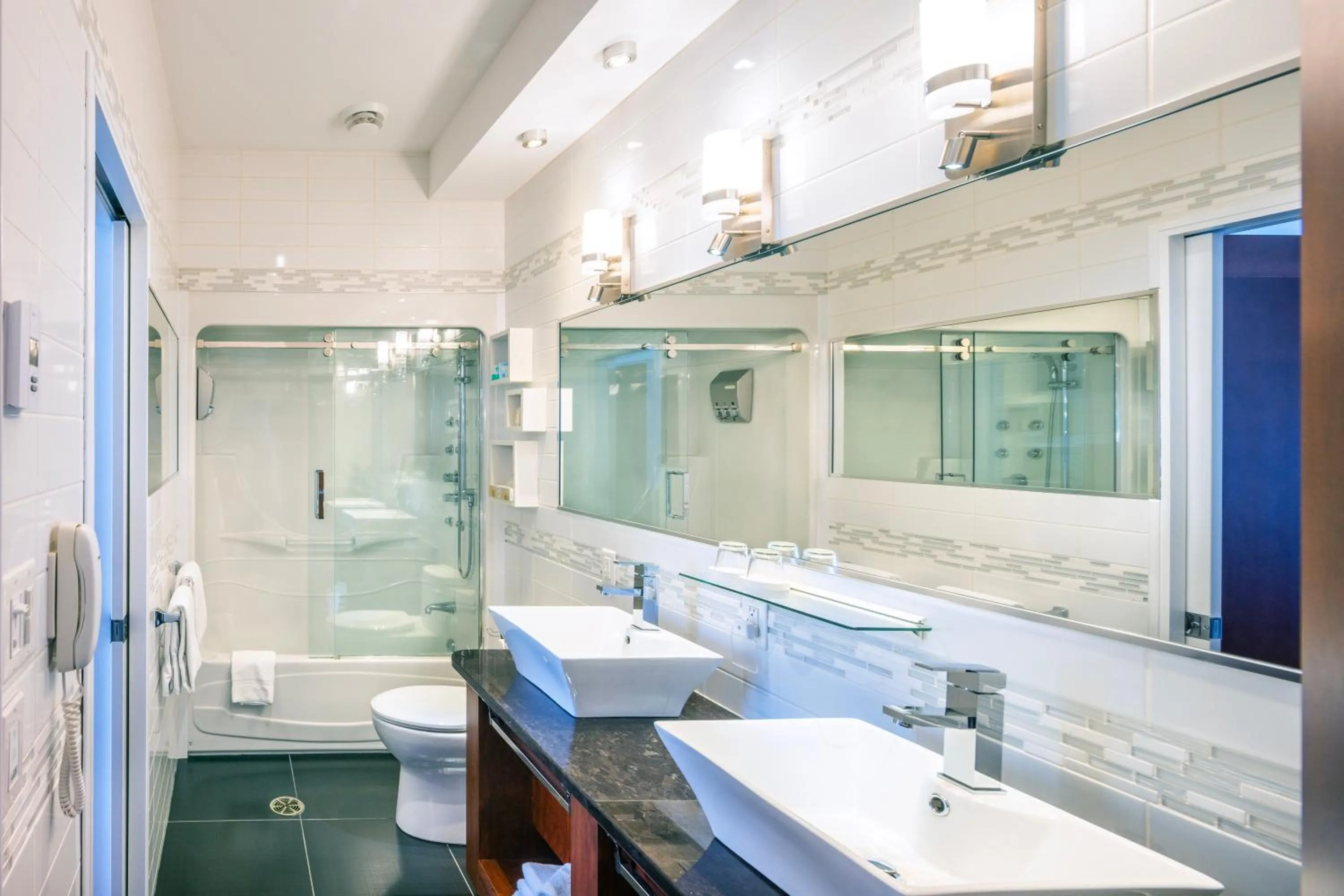 Les Suites de Laviolette, an Ascend Collection Hotel