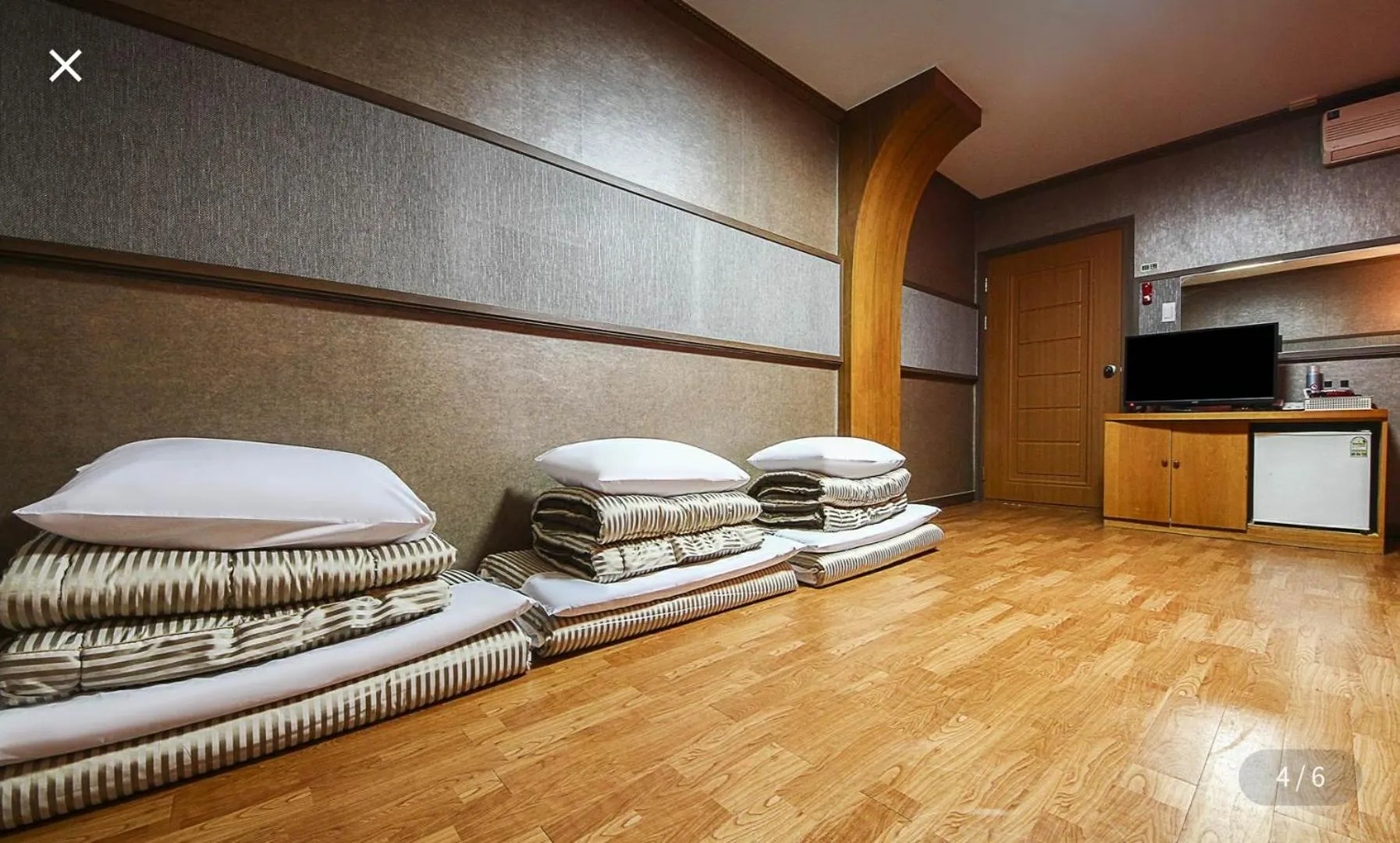 Bedroom in Seolhwa Motel