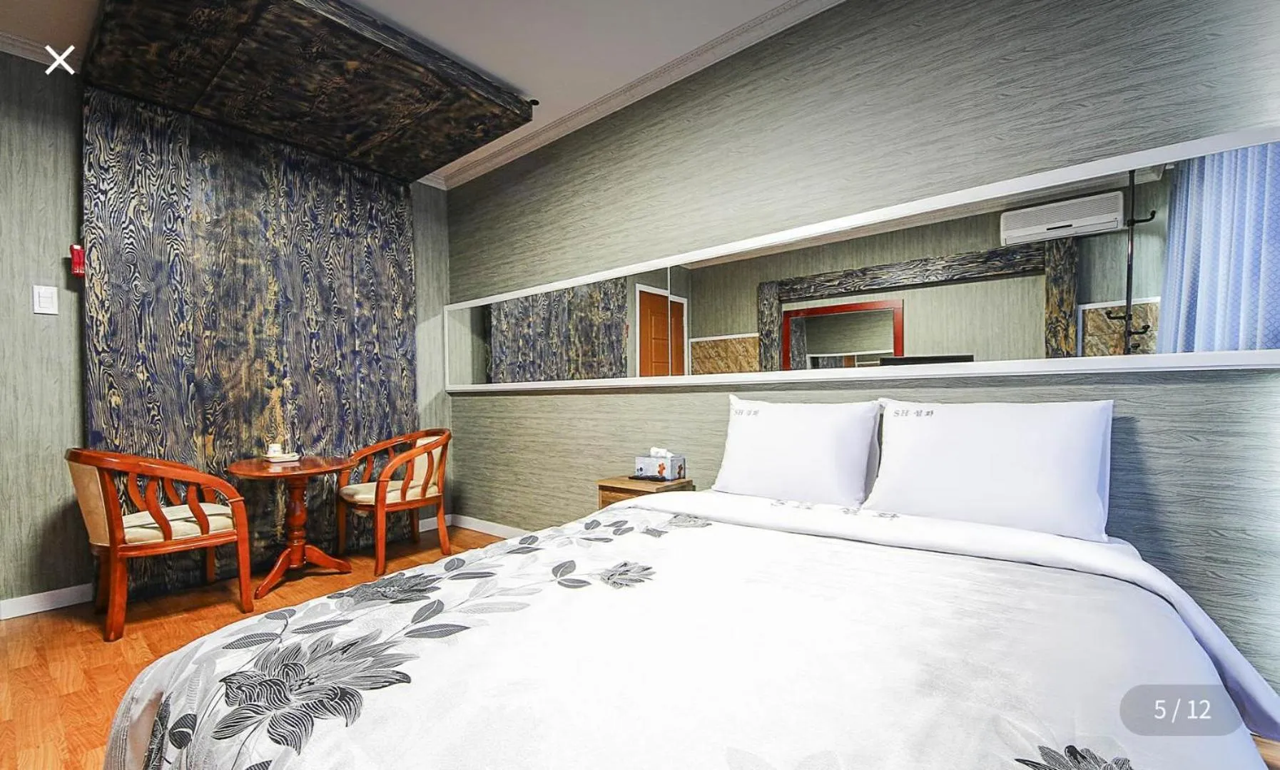 Bedroom, Bed in Seolhwa Motel