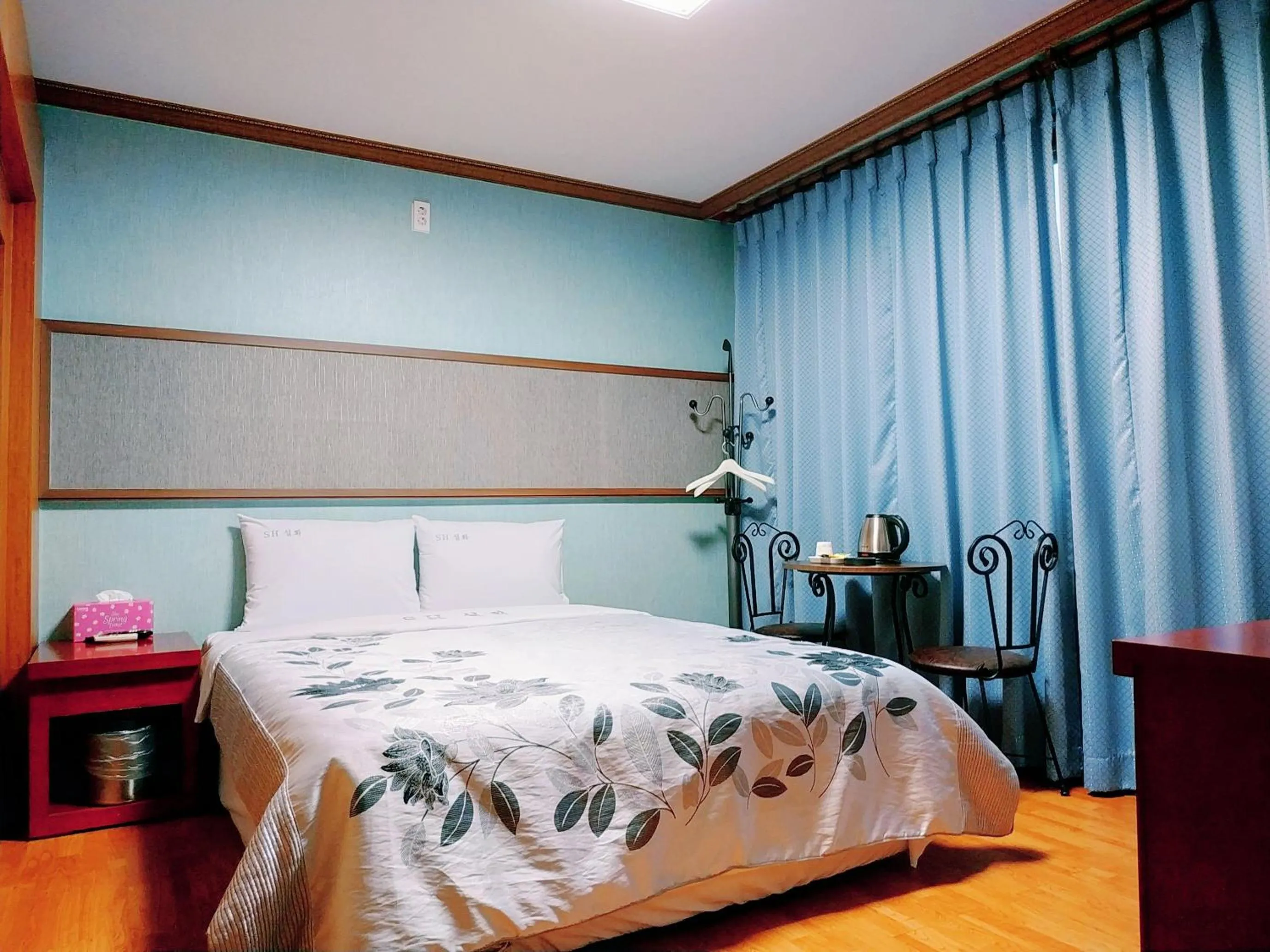 Bed in Seolhwa Motel