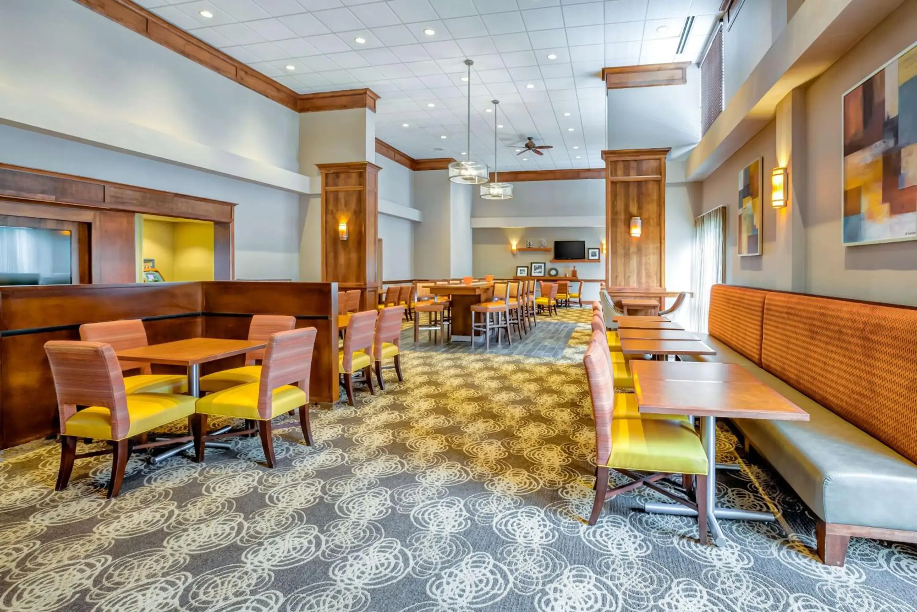 Lobby or reception in Hampton Inn Boston-Norwood Lobby or reception in Hampton Inn Boston-Norwood