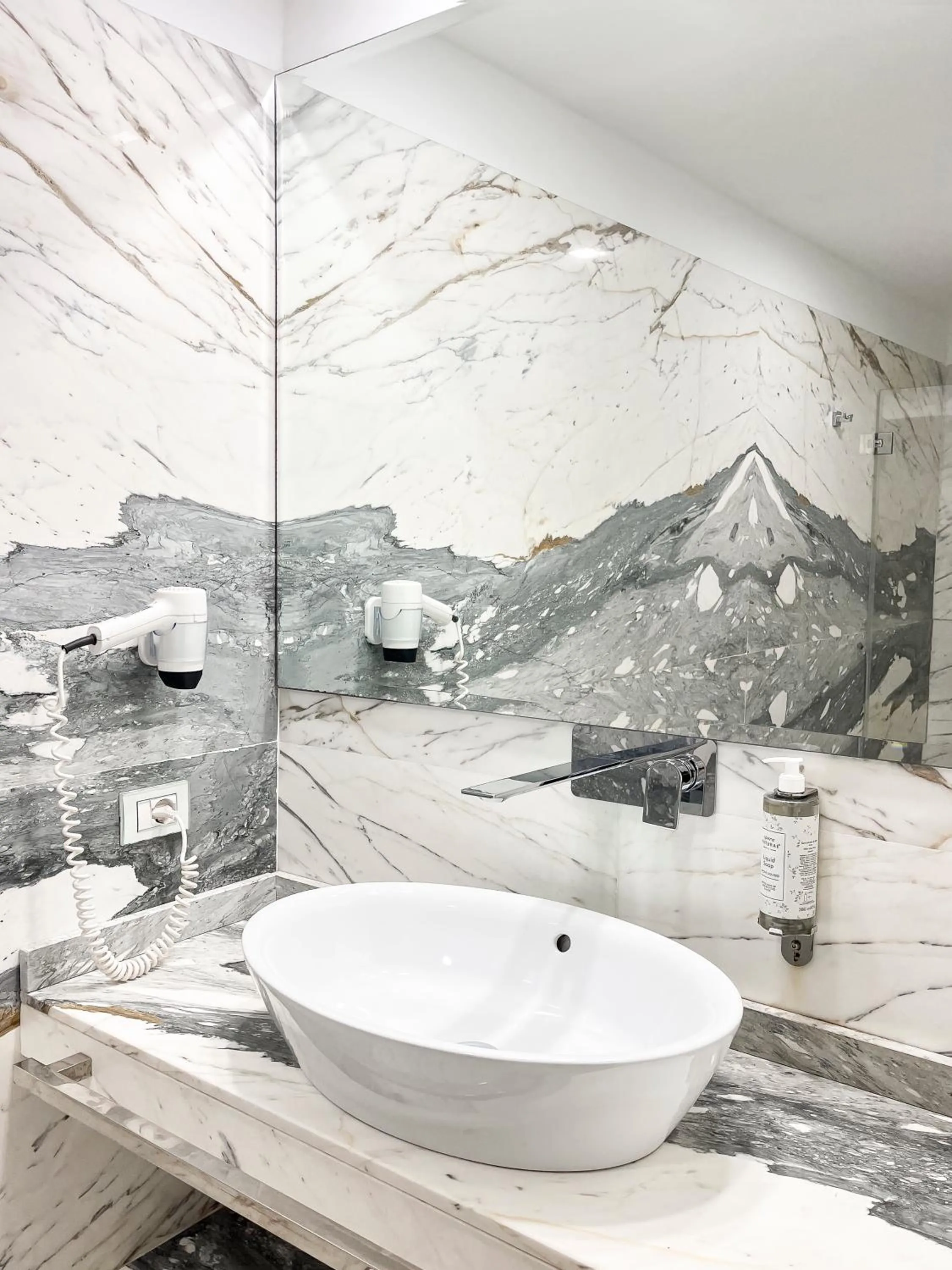 Bathroom in Hotel la Scala