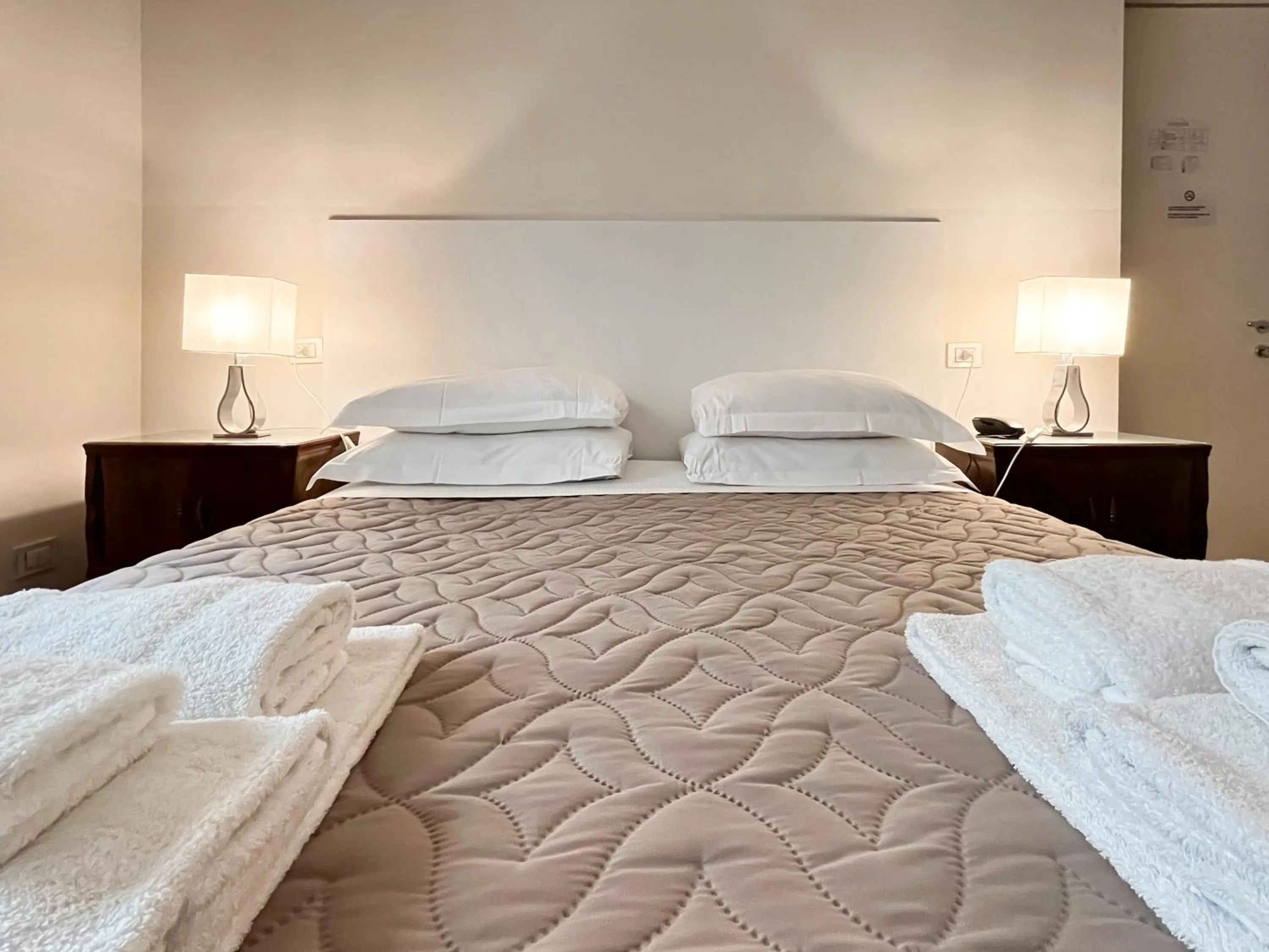 Bed in Hotel la Scala