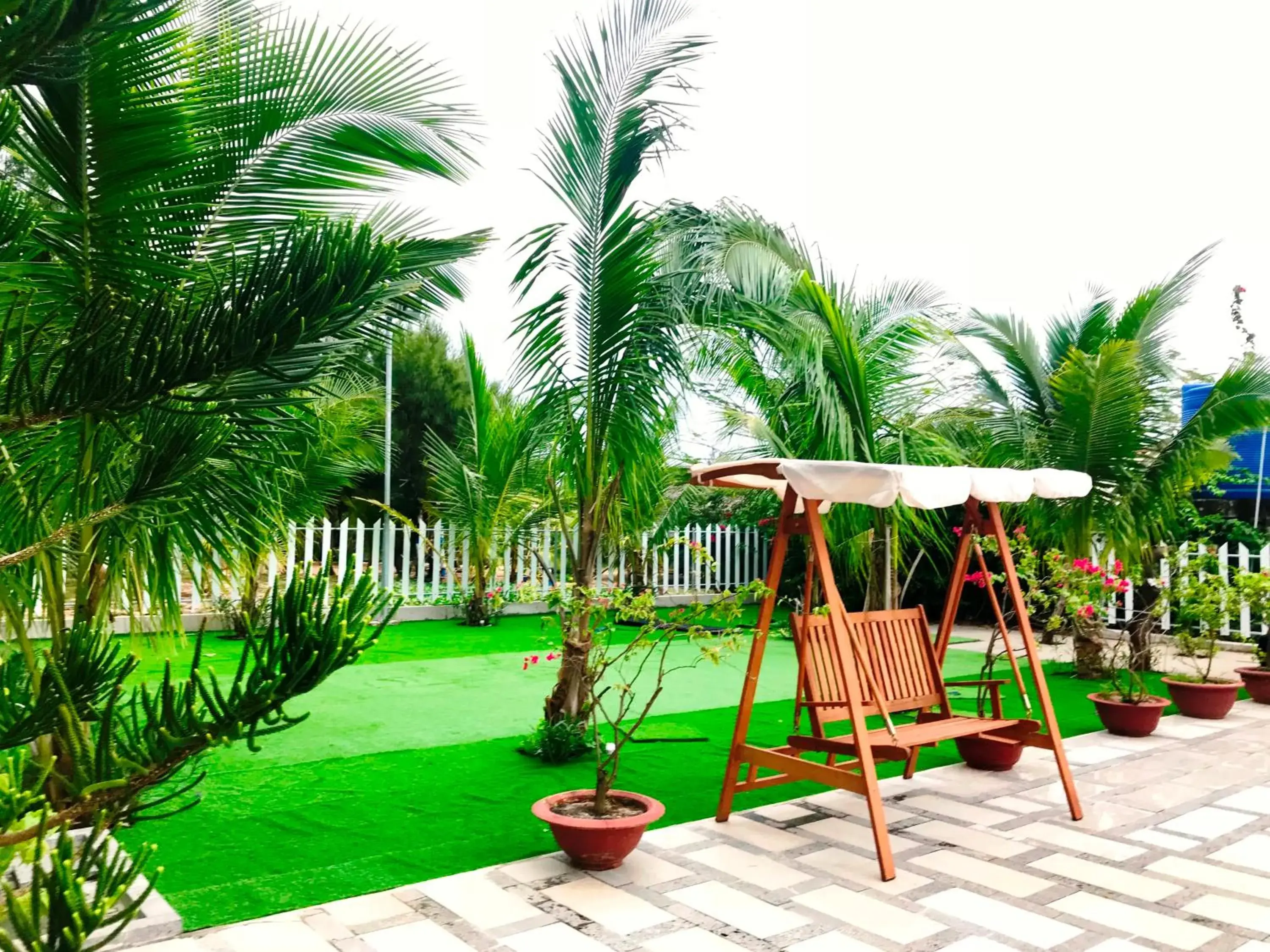 Property building in Oceanward Hotel & Resort Property building in Oceanward Hotel & Resort