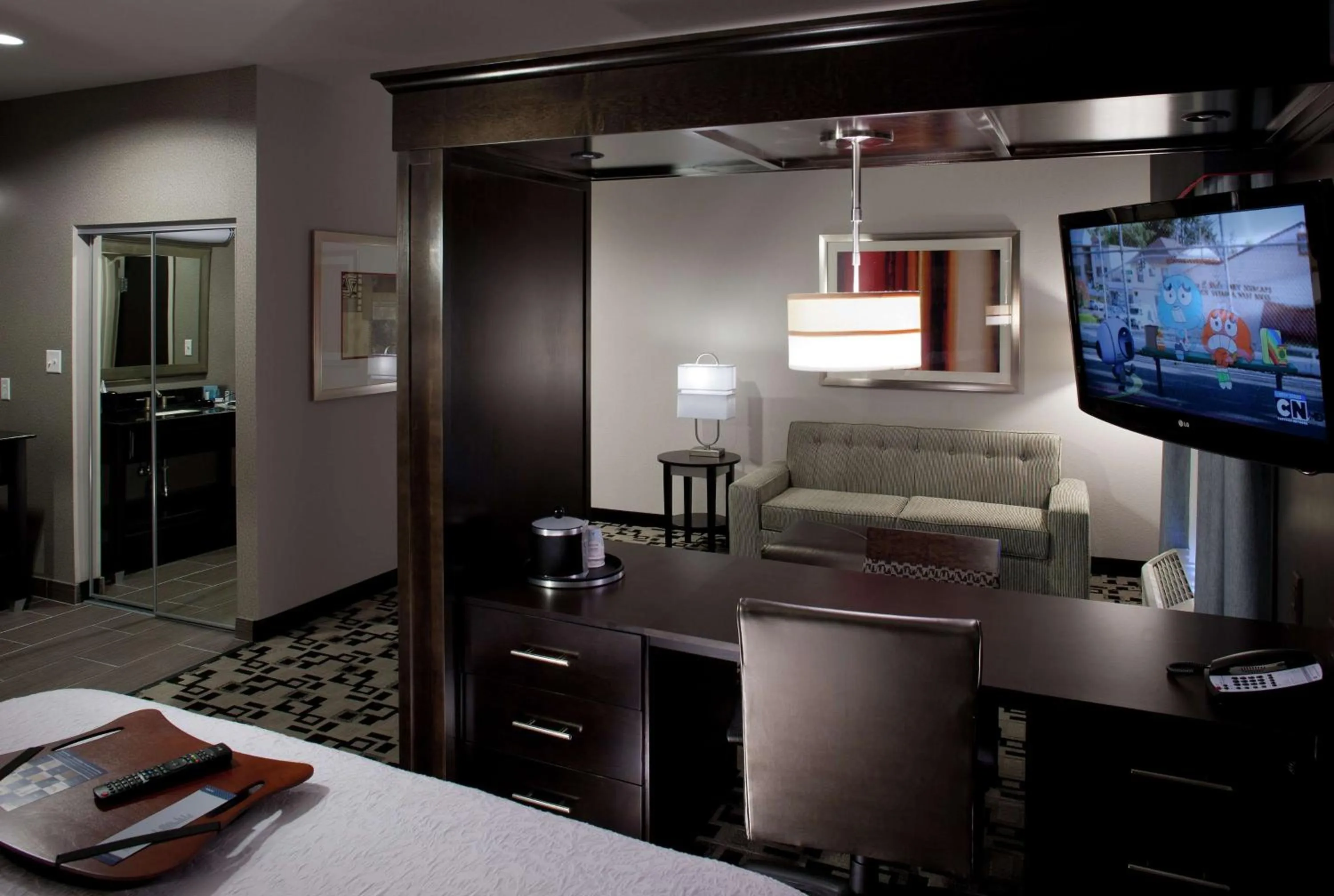 Bedroom, Bed in Hampton Inn and Suites Marksville