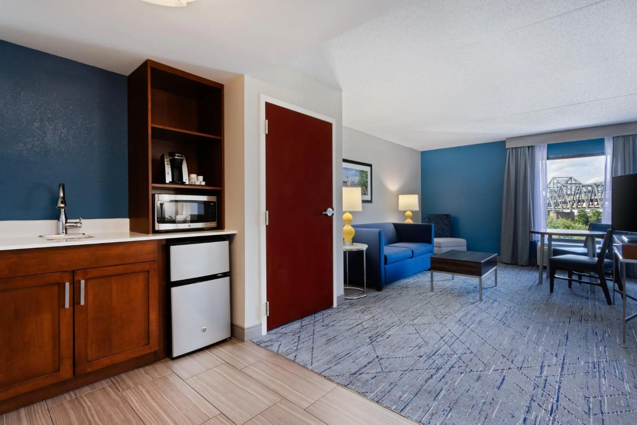Bedroom in Holiday Inn Express & Suites Cincinnati Riverfront by IHG