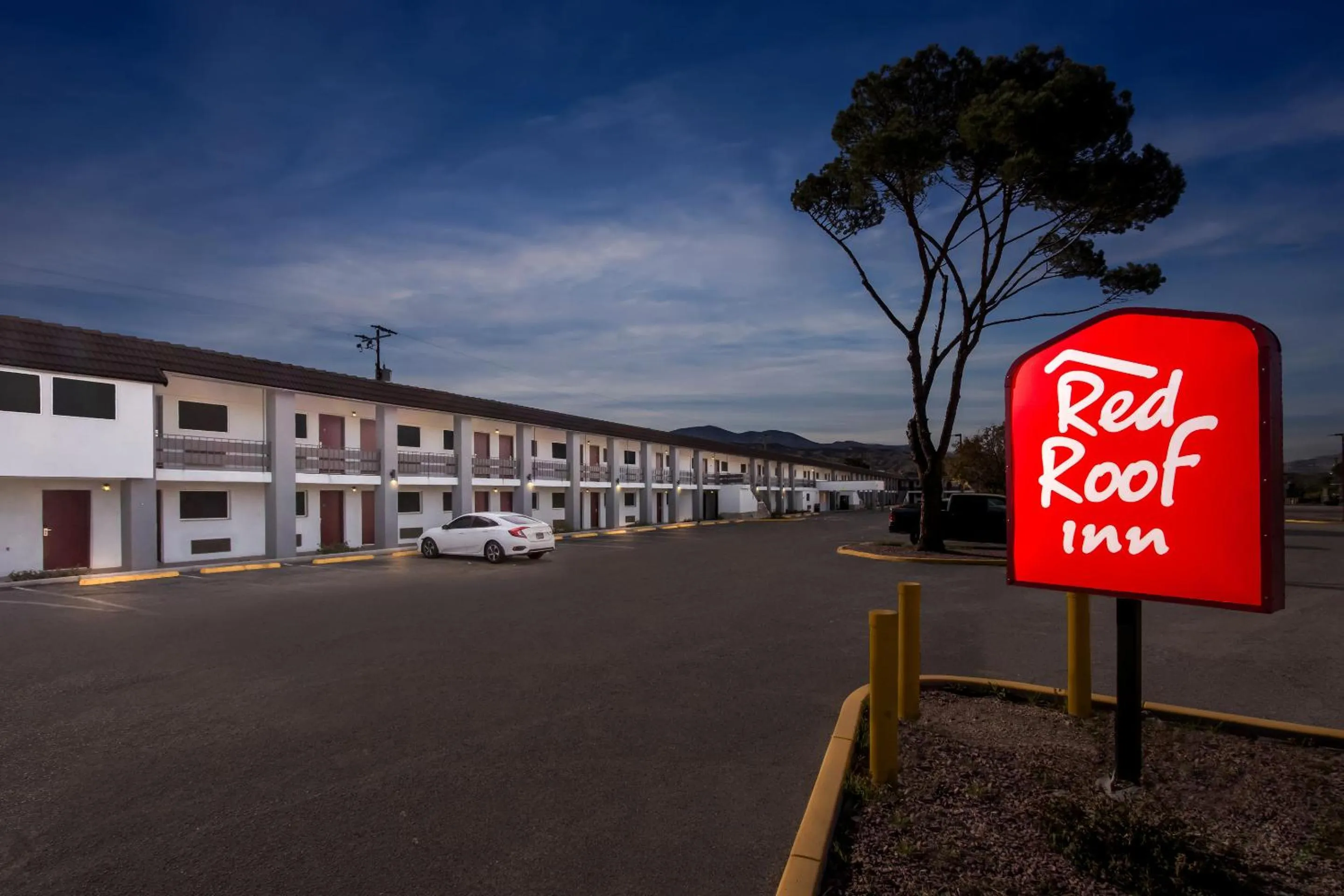Property building in Red Roof Inn Globe - Miami, AZ