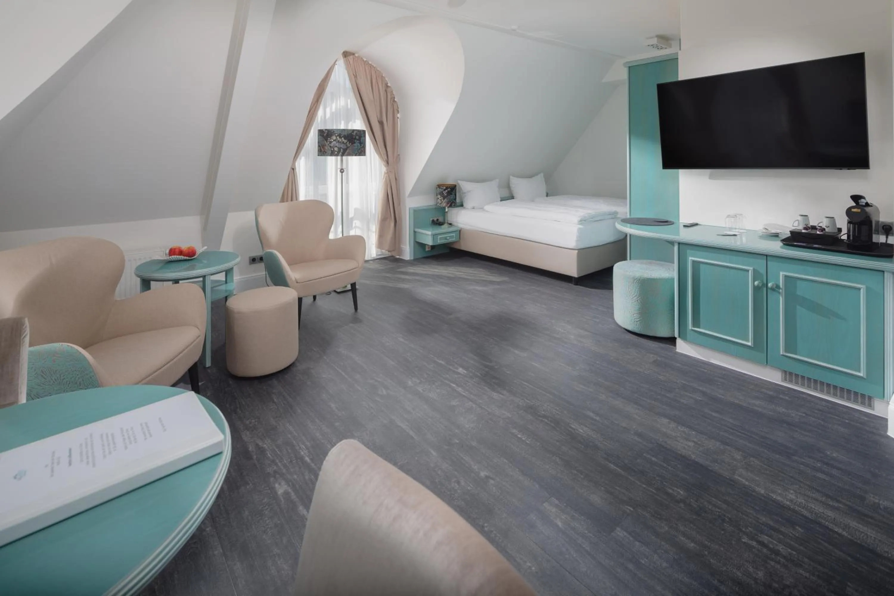 Photo of the whole room, Bed in Villa Ney