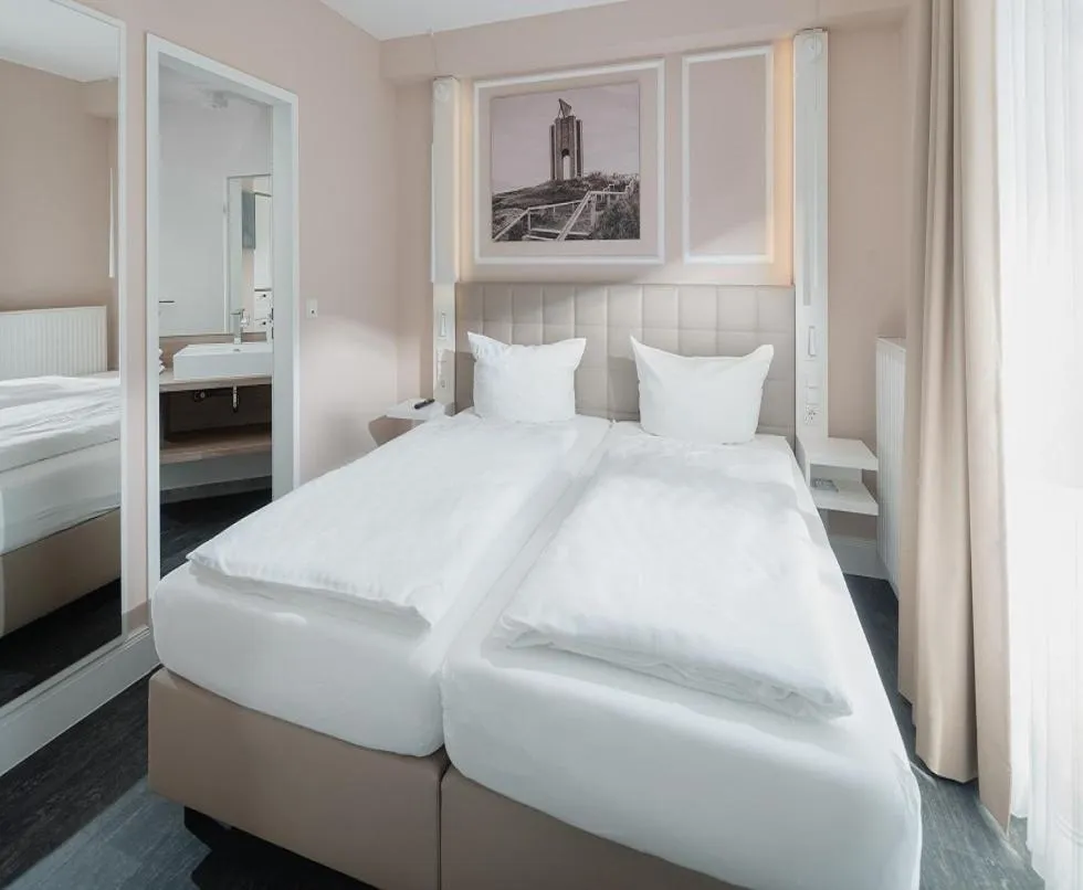 Bedroom, Bed in Villa Ney