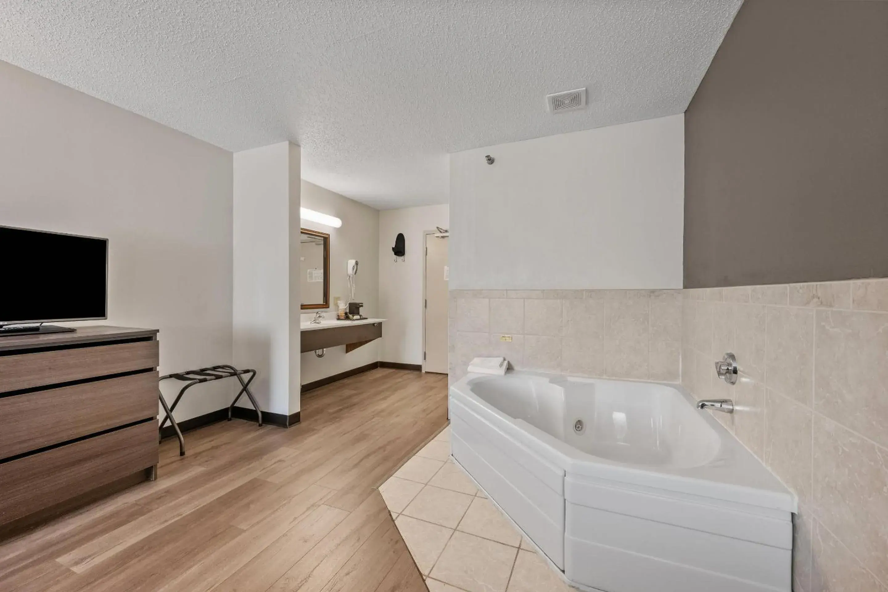 Bedroom in Quality Inn Spearfish I-90 Bedroom in Quality Inn Spearfish I-90