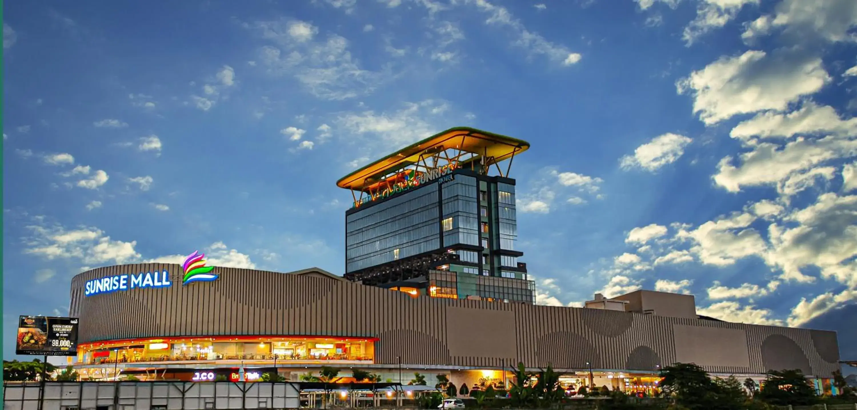 Hotel Ayola Sunrise Mojokerto Hotel Ayola Sunrise Mojokerto