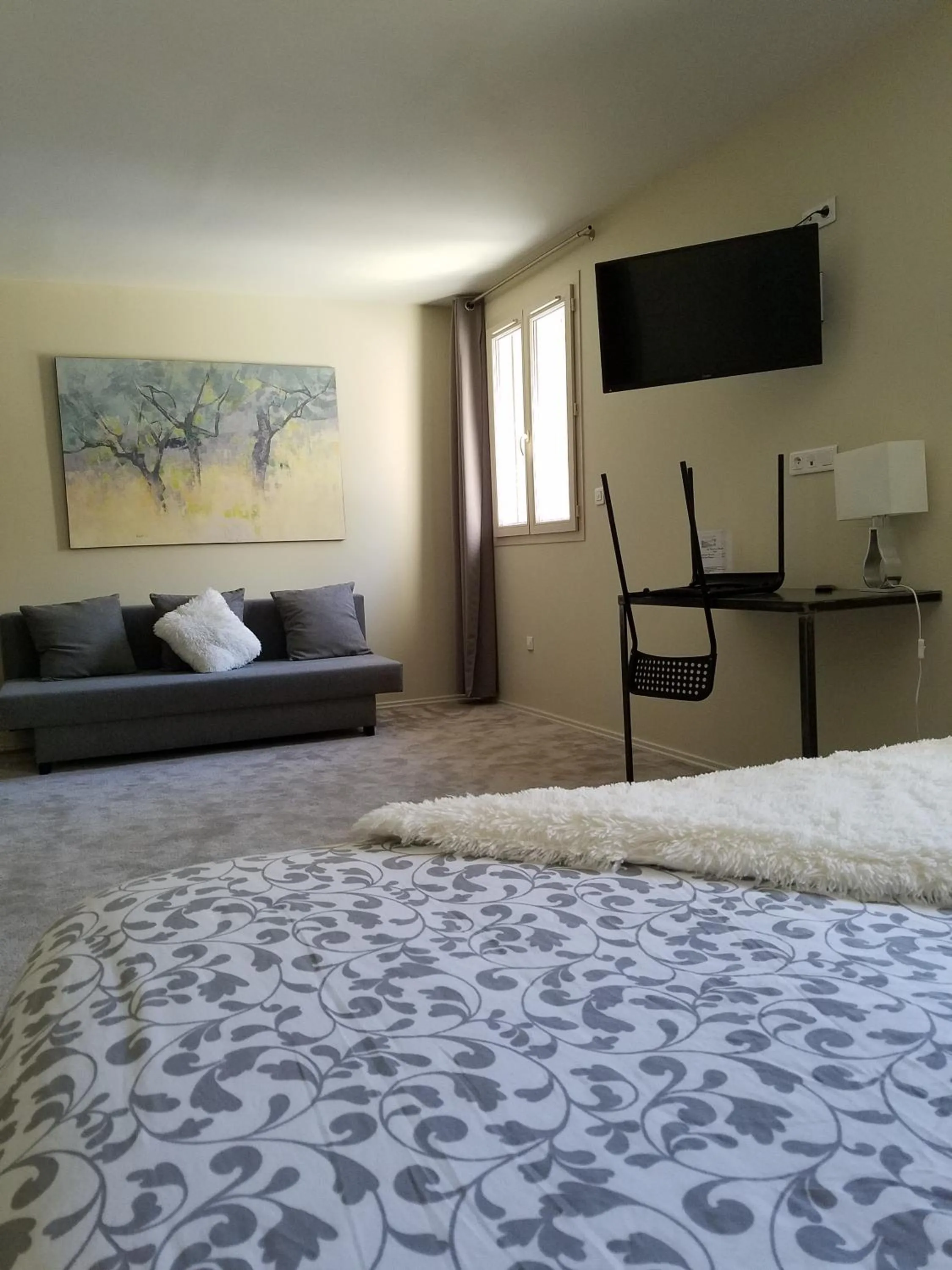 Bed in L'Oustaou