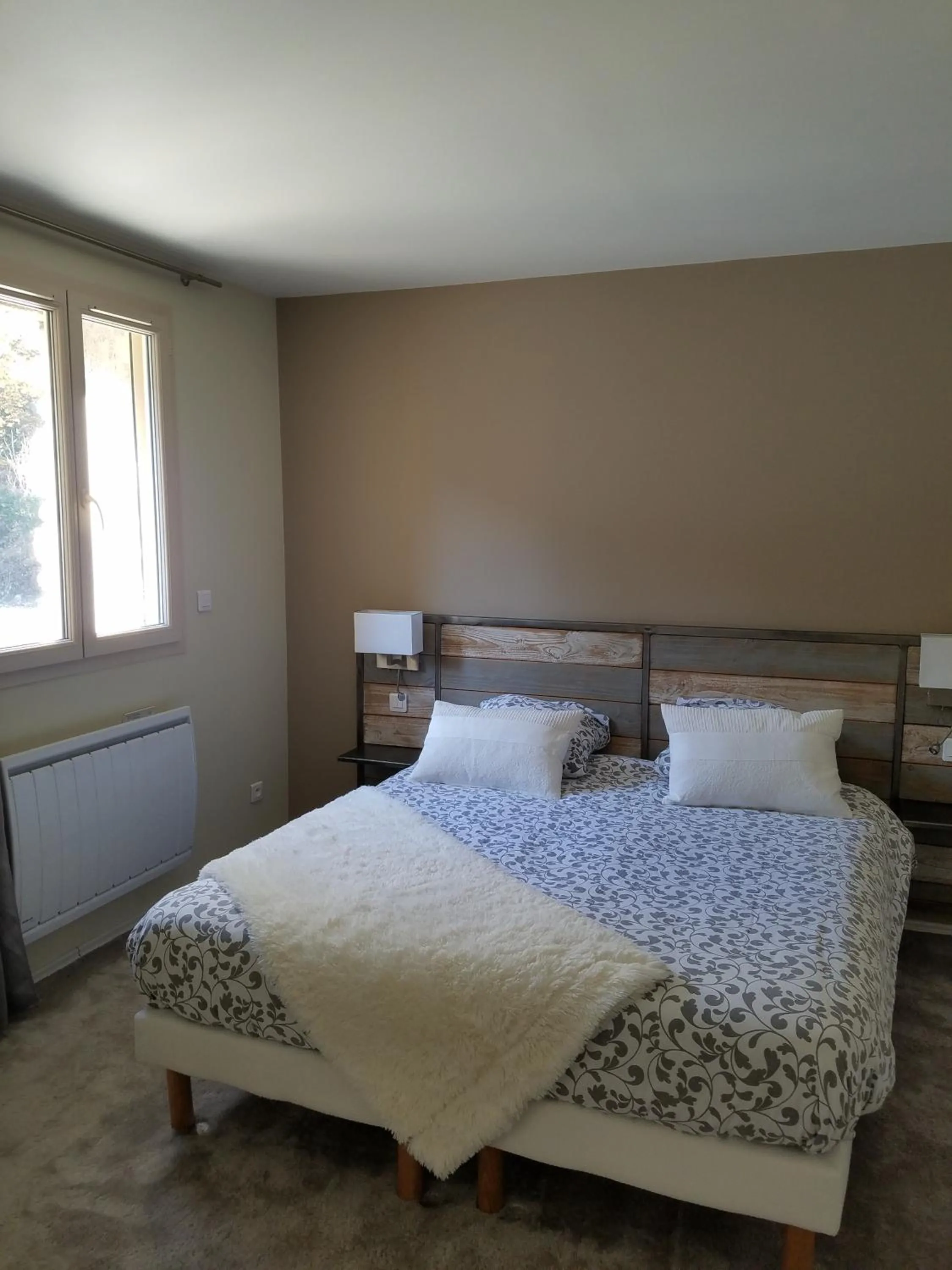 Bed in L'Oustaou