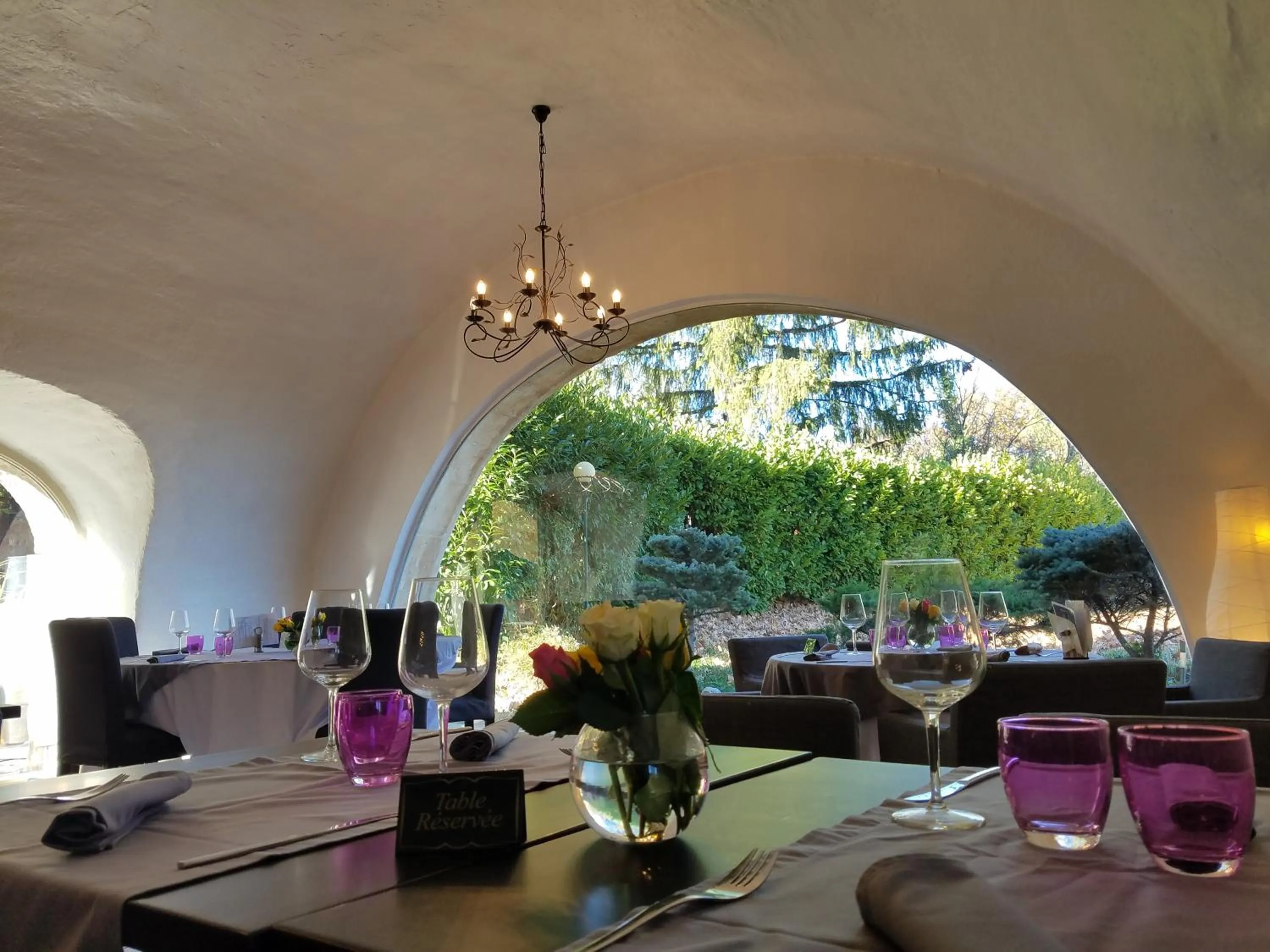 Restaurant/places to eat in L'Oustaou