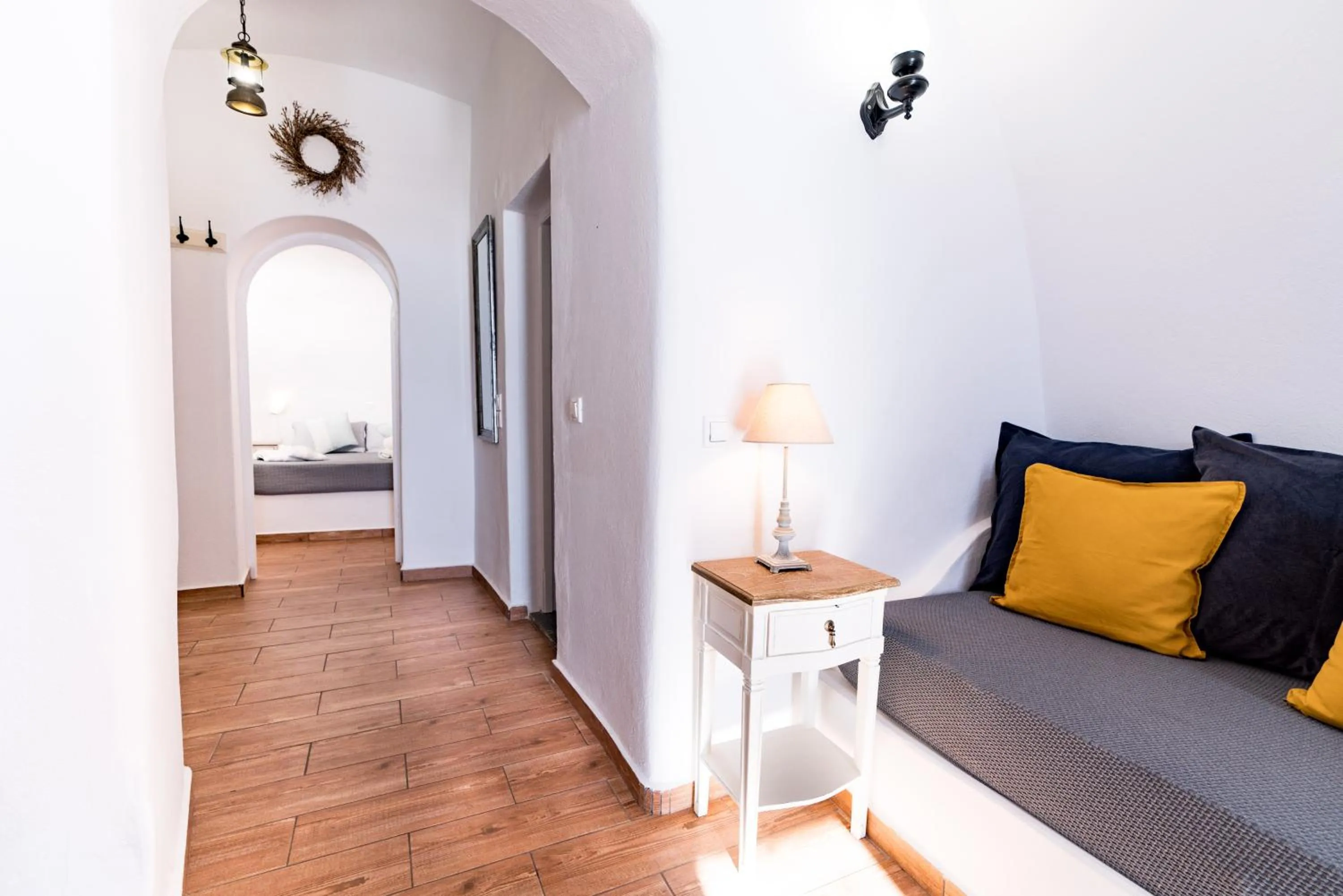 Living room, Bed in Aspa Caves