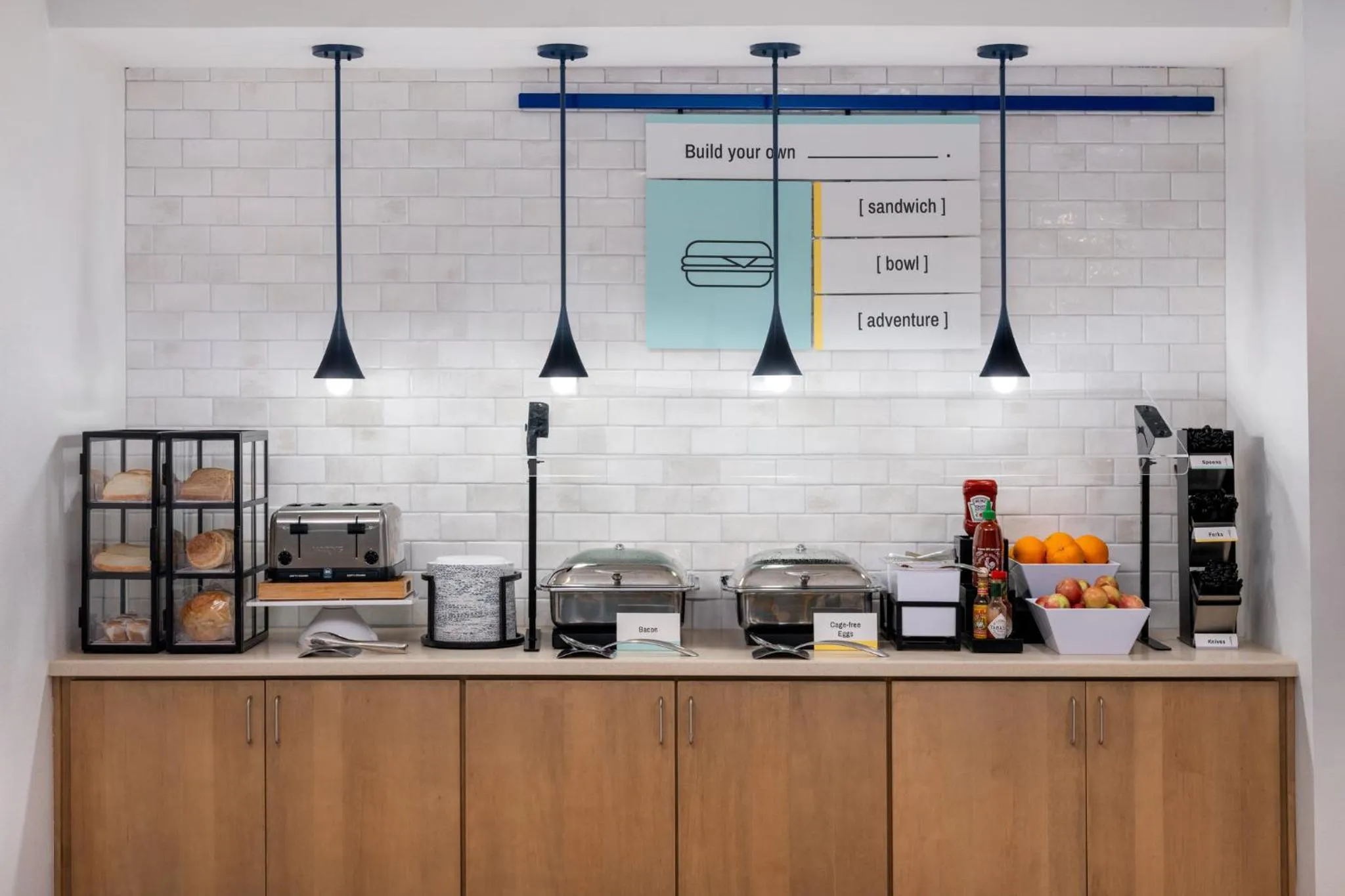 Breakfast in Garner Hotel Liberty Lake by IHG