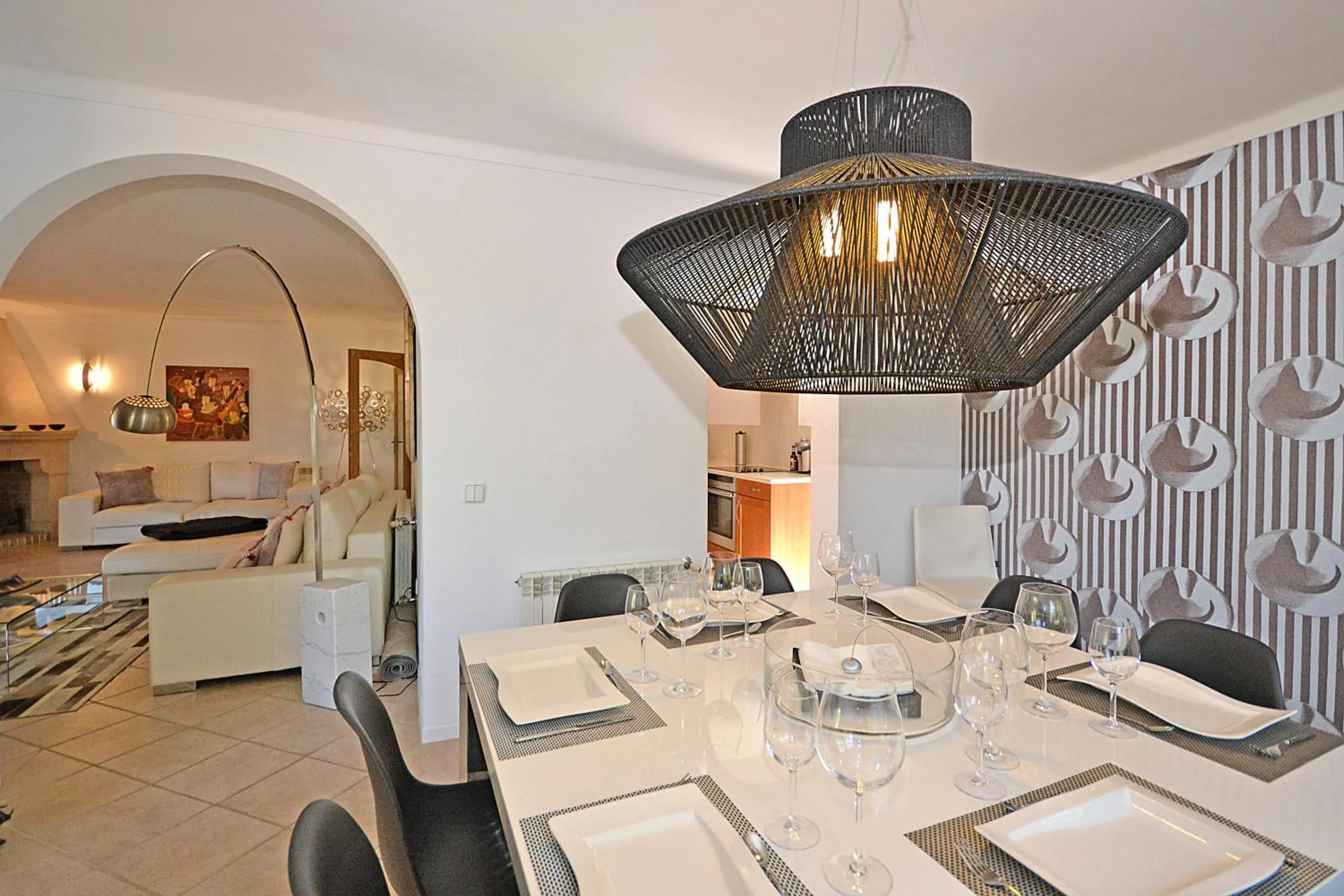 Dining area in Villa Odette