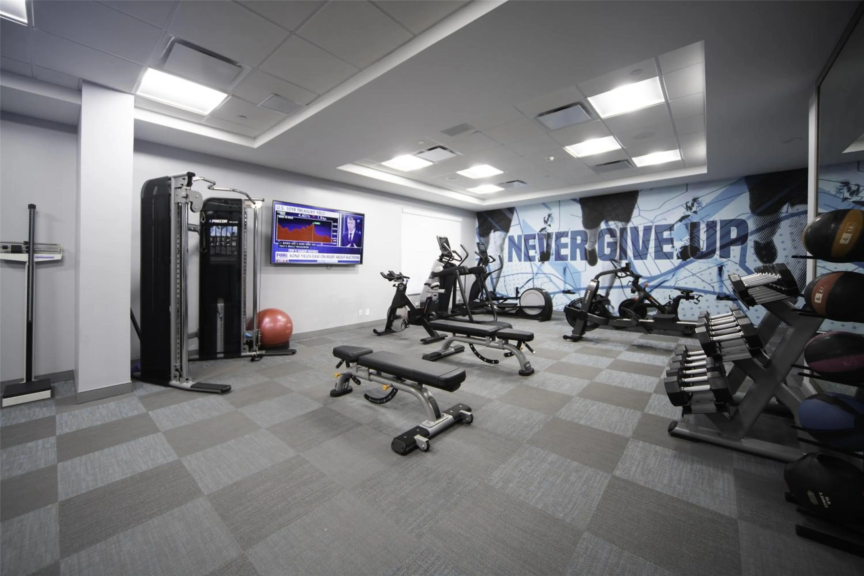 Fitness centre/facilities in Hilton Garden Inn Fayetteville/Fort Bragg