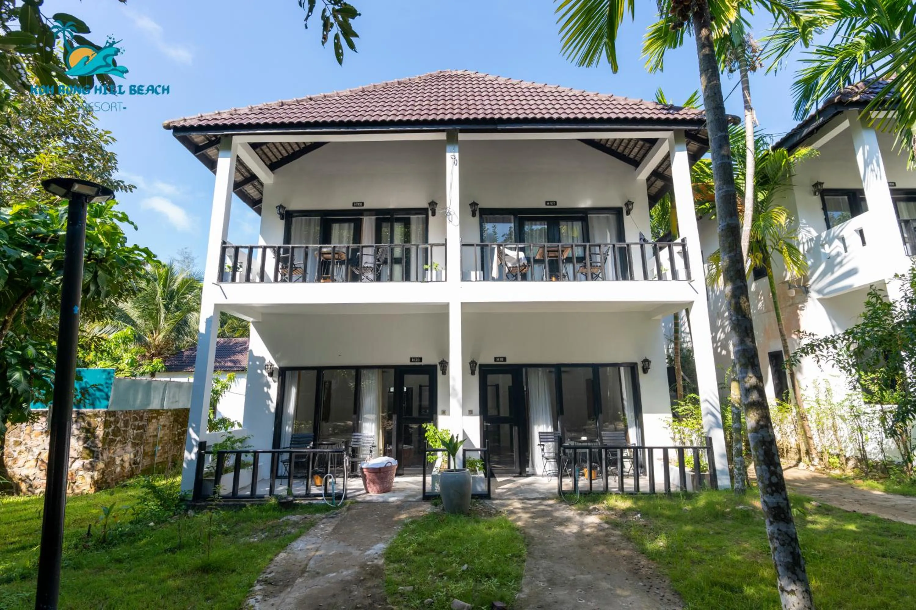 Property building in Koh Rong Hill Beach Resort