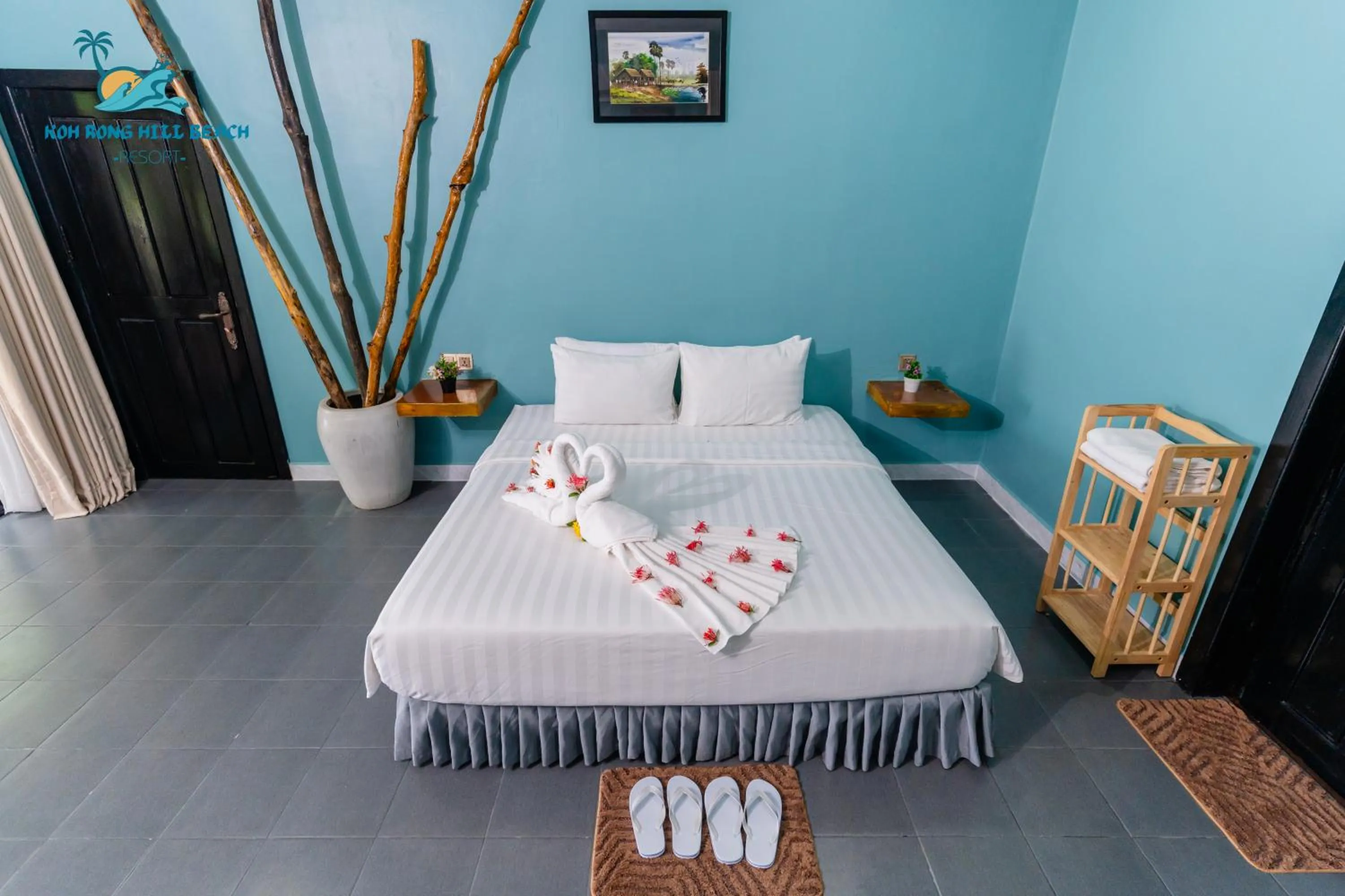 Photo of the whole room, Bed in Koh Rong Hill Beach Resort