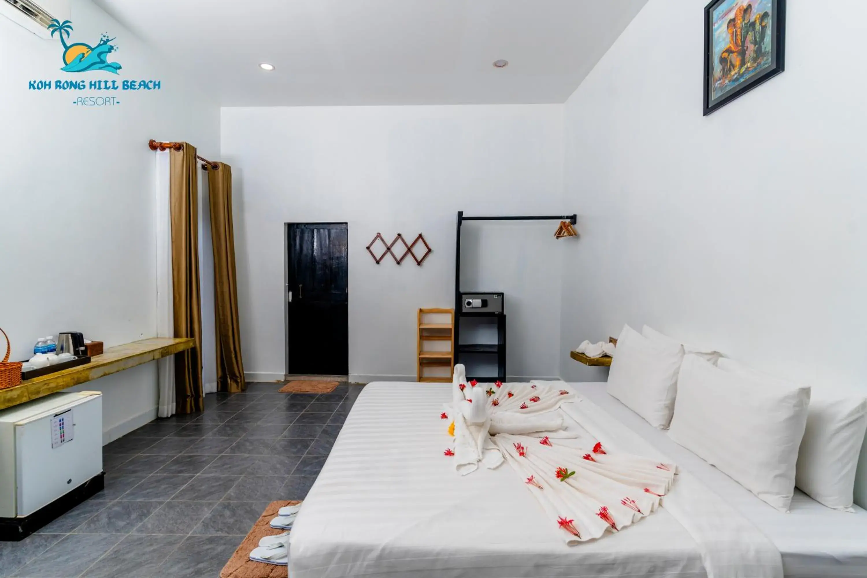 Photo of the whole room, Bed in Koh Rong Hill Beach Resort Photo of the whole room, Bed in Koh Rong Hill Beach Resort