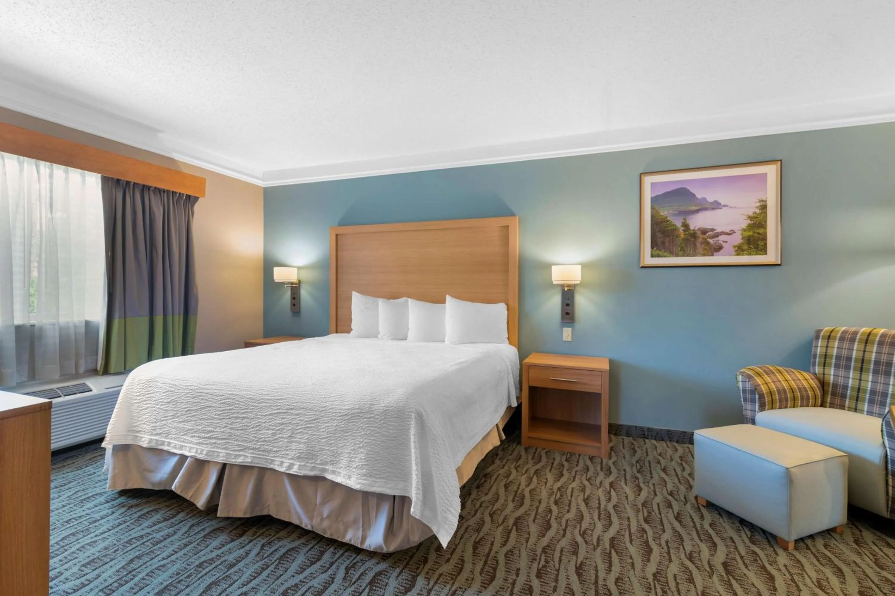 Bedroom, Bed in Best Western PLUS Executive Court Inn & Conference Center