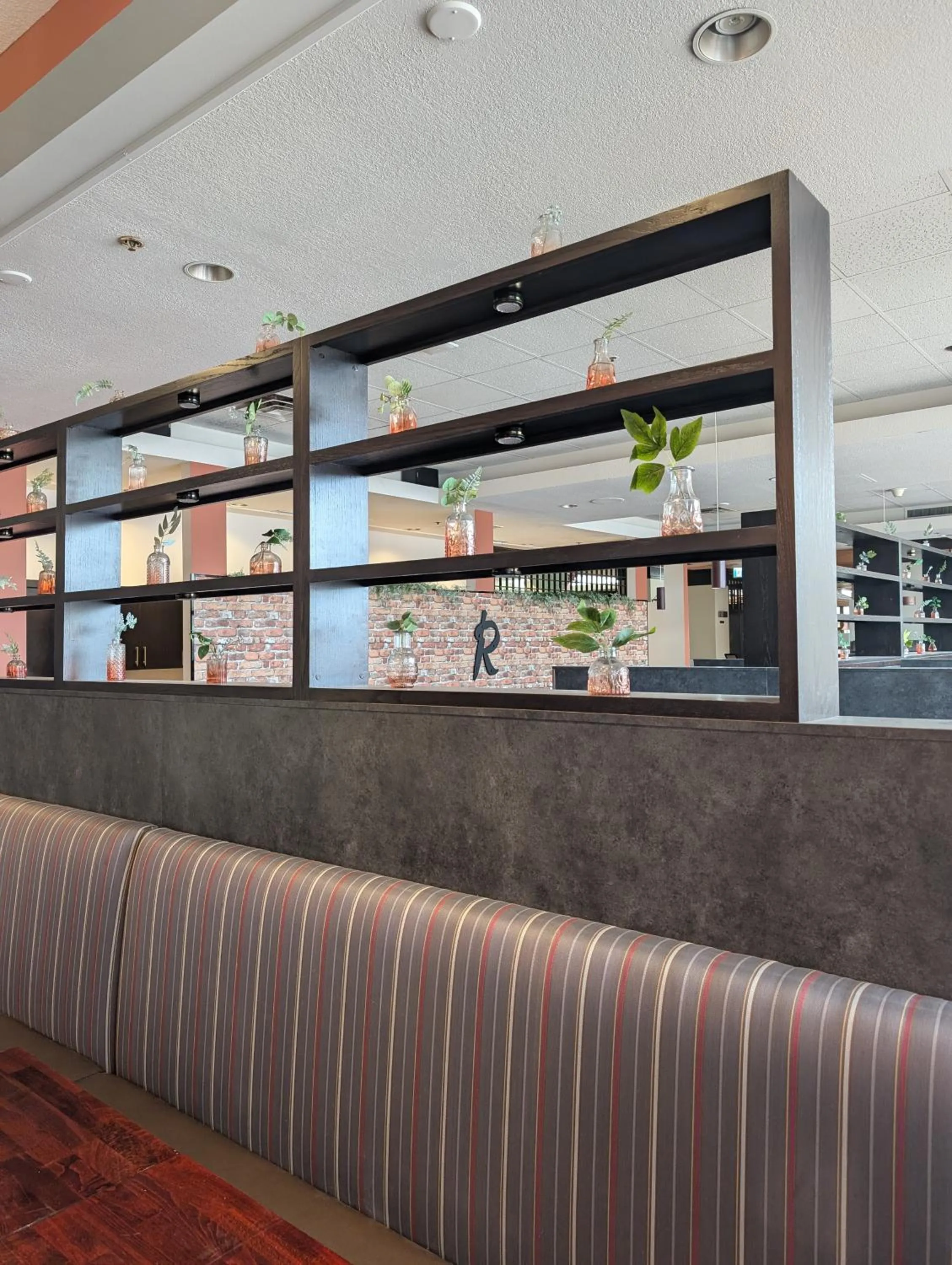 Restaurant/places to eat in Medicine Hat Lodge, Trademark Collection by Wyndham