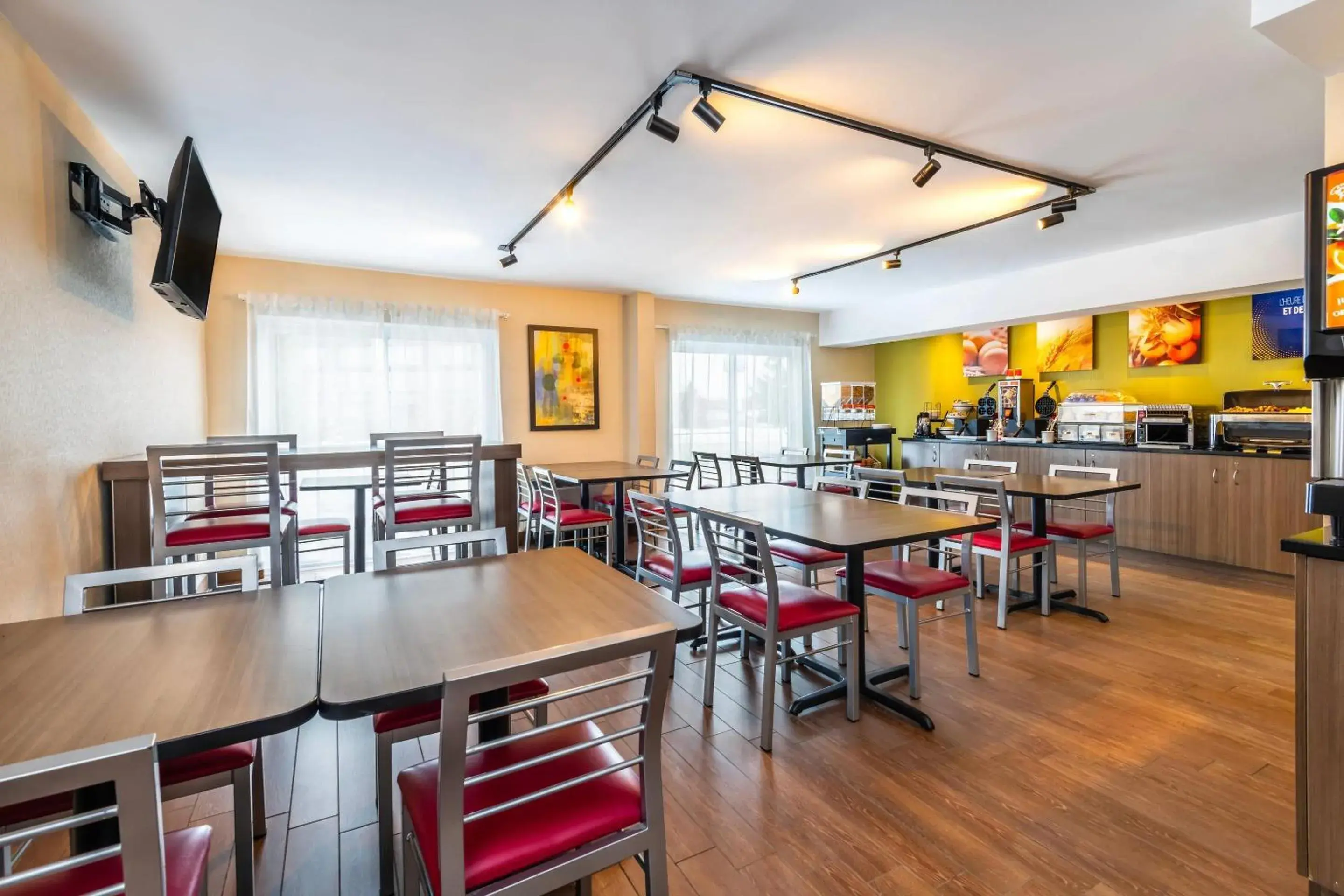 Breakfast in Comfort Inn Breakfast in Comfort Inn