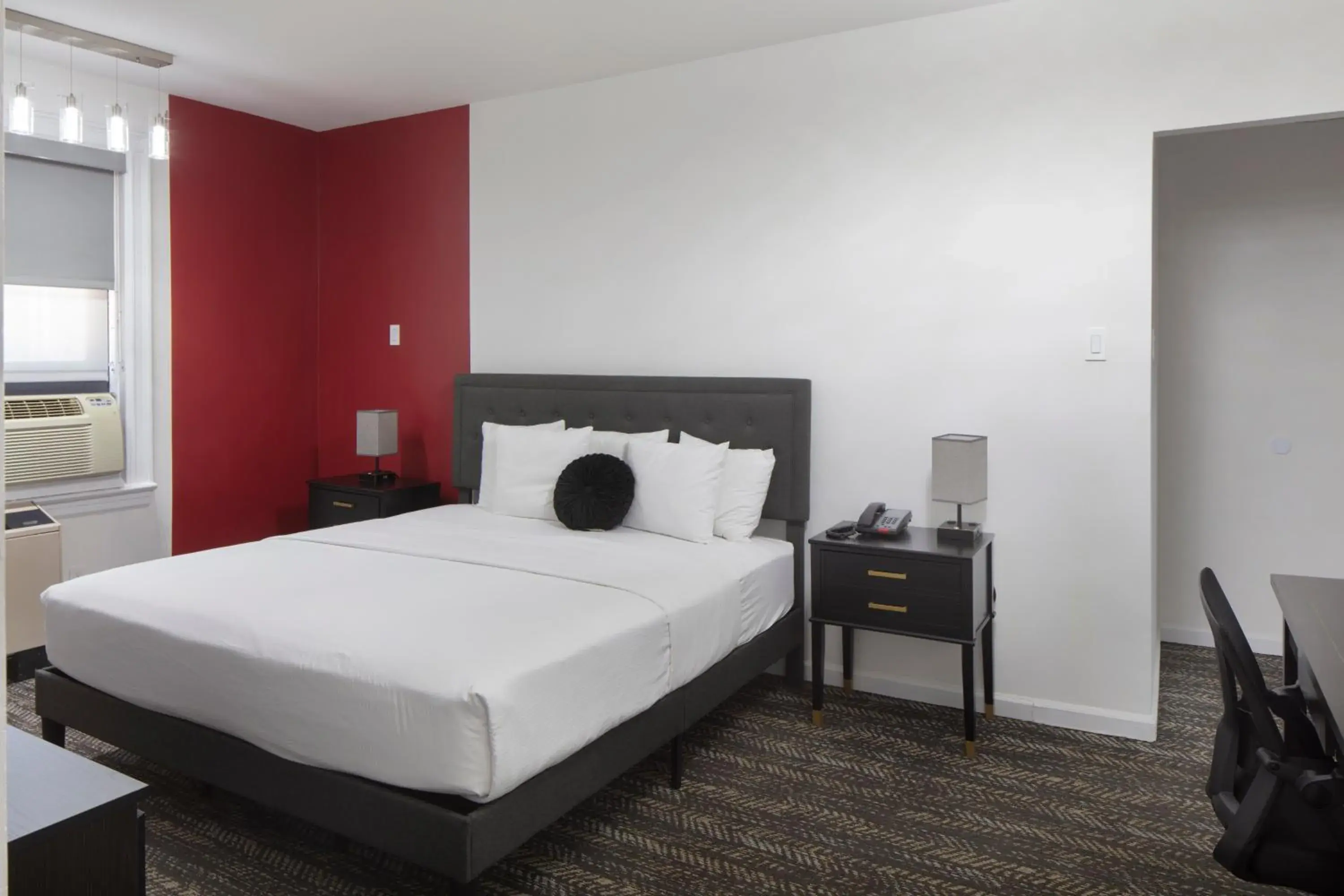 Bedroom, Bed in Ramada by Wyndham Jersey City Bedroom, Bed in Ramada by Wyndham Jersey City