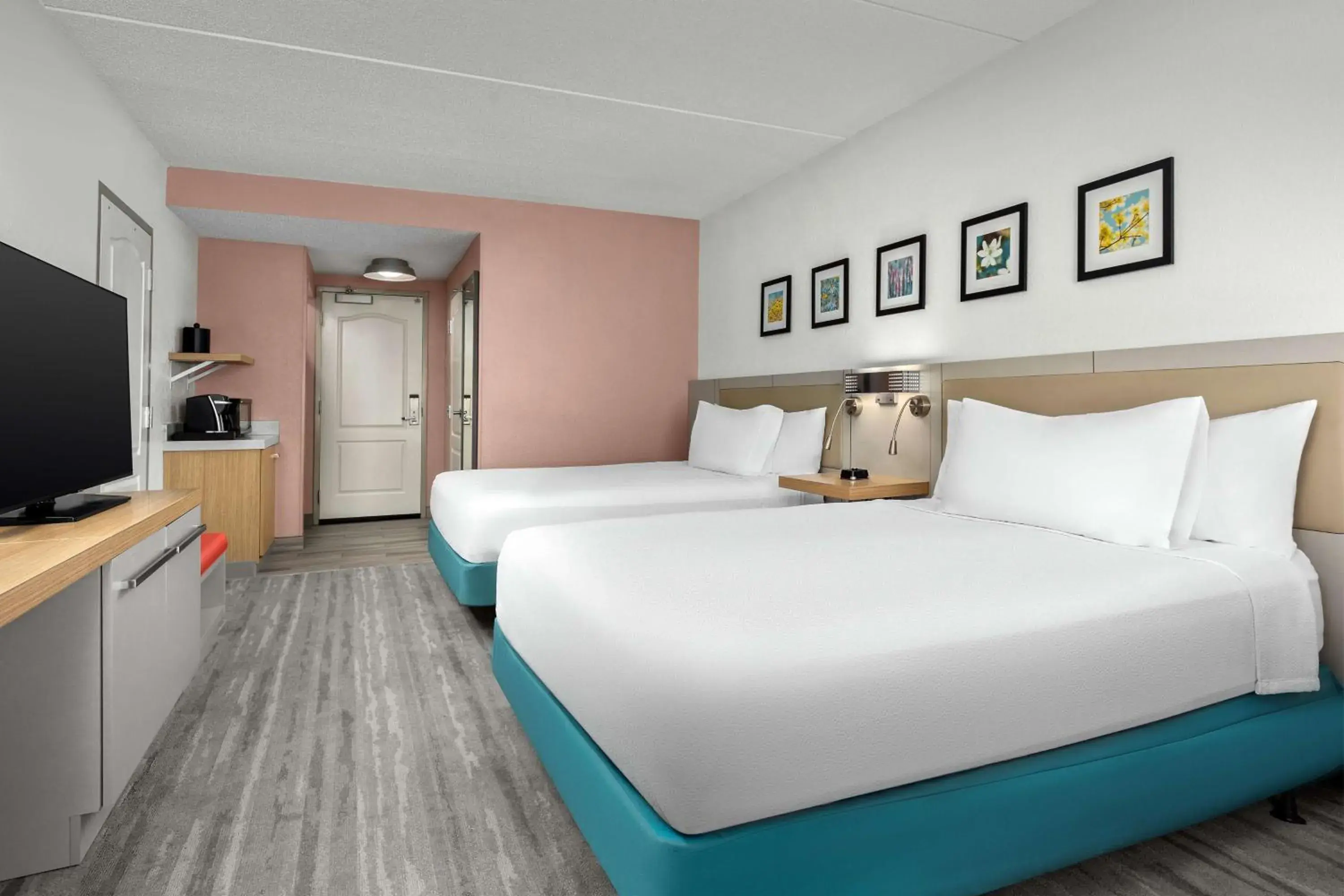 Bed in Hilton Garden Inn Greensboro Bed in Hilton Garden Inn Greensboro