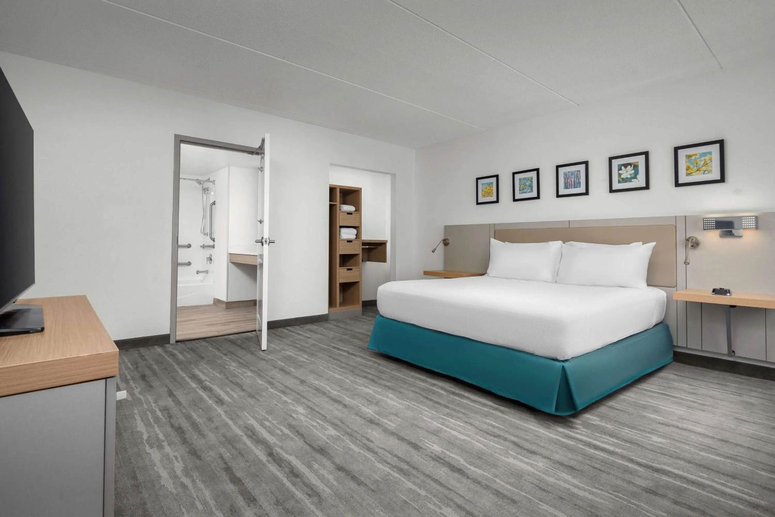 Bed in Hilton Garden Inn Greensboro