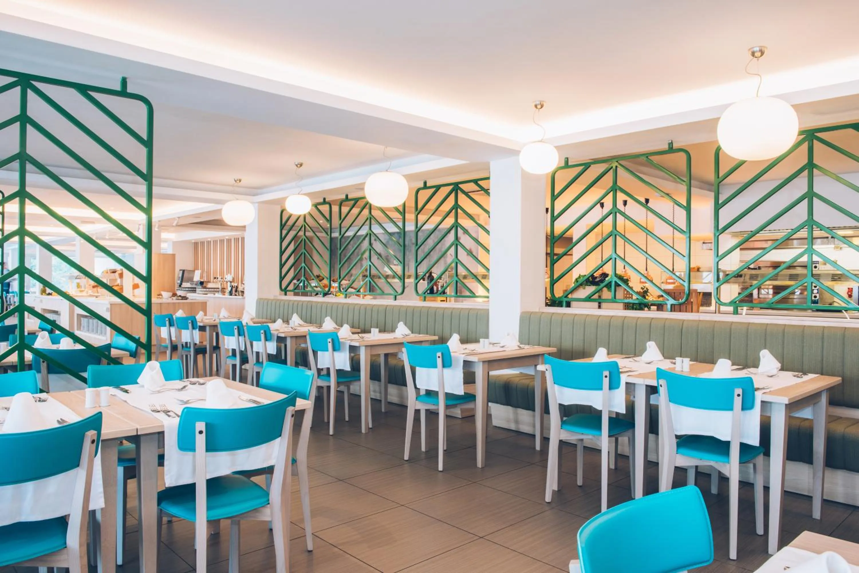 Restaurant/places to eat in Iberostar Waves Herceg Novi All Inclusive