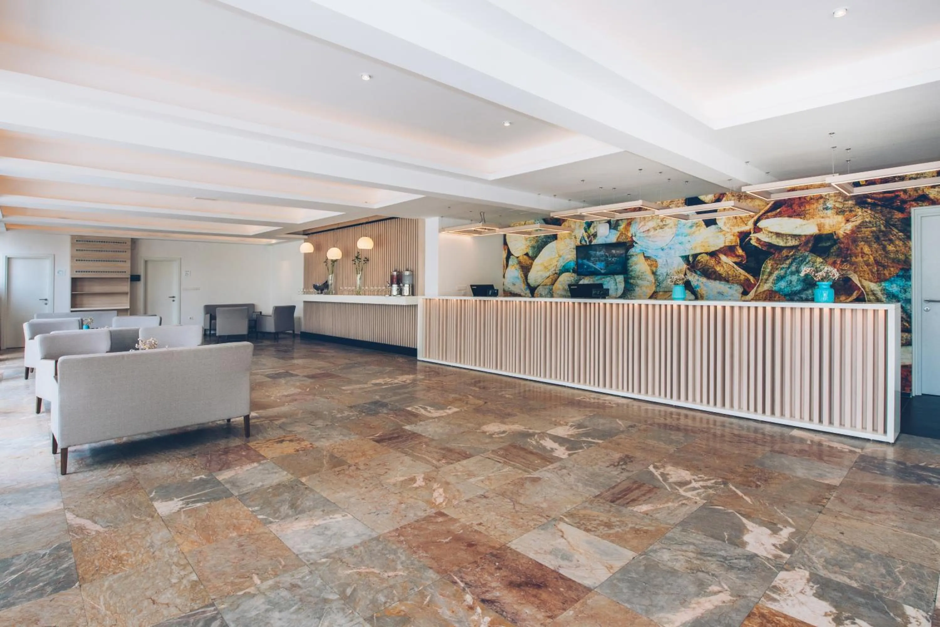 Lobby or reception in Iberostar Waves Herceg Novi All Inclusive