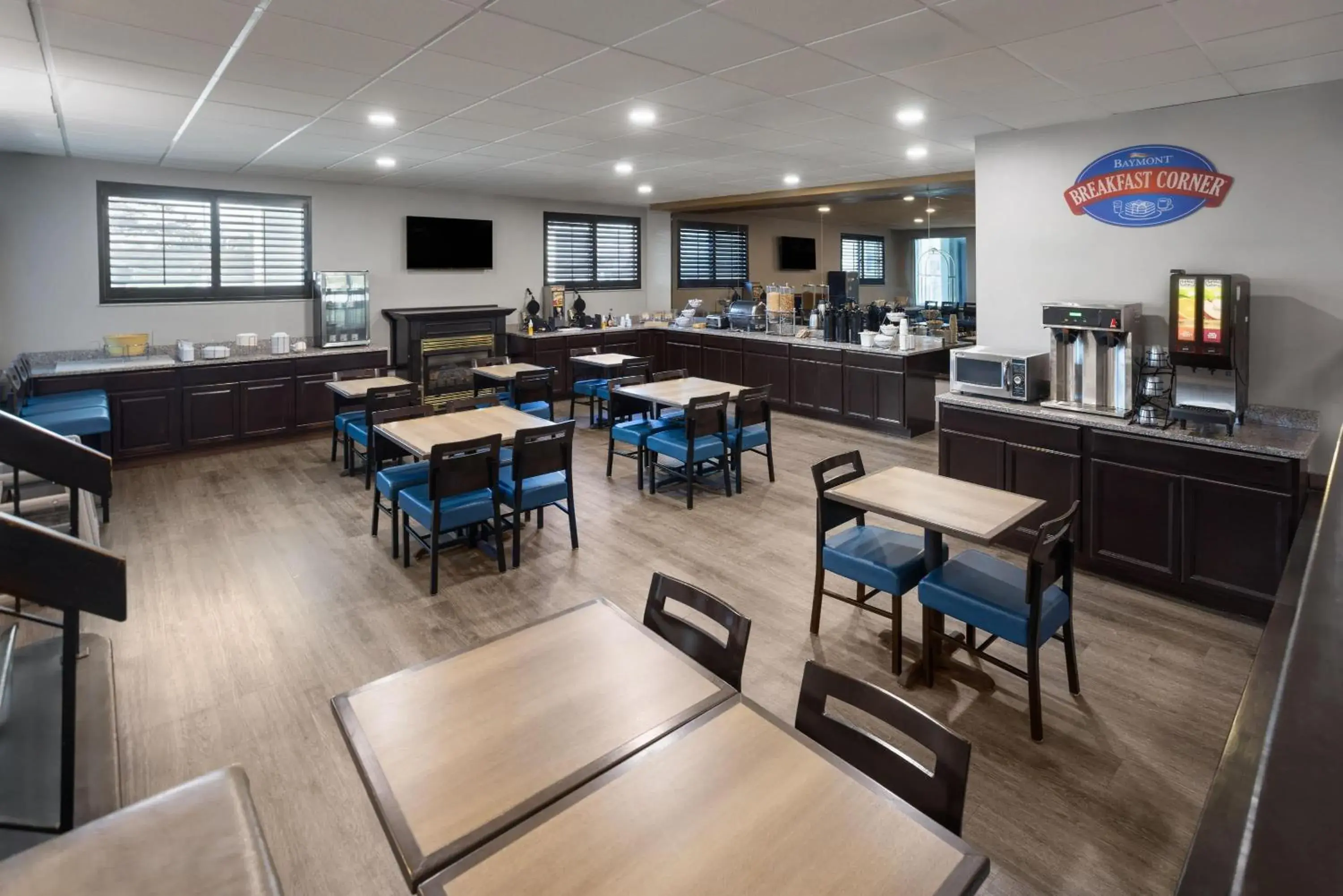 Breakfast in Baymont by Wyndham Westampton Breakfast in Baymont by Wyndham Westampton