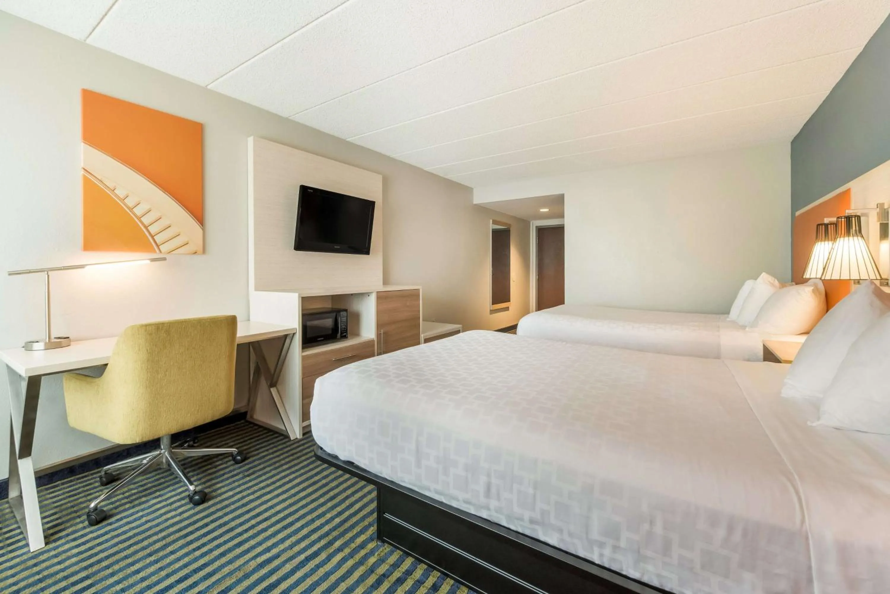 Photo of the whole room, Bed in Baymont by Wyndham Westampton