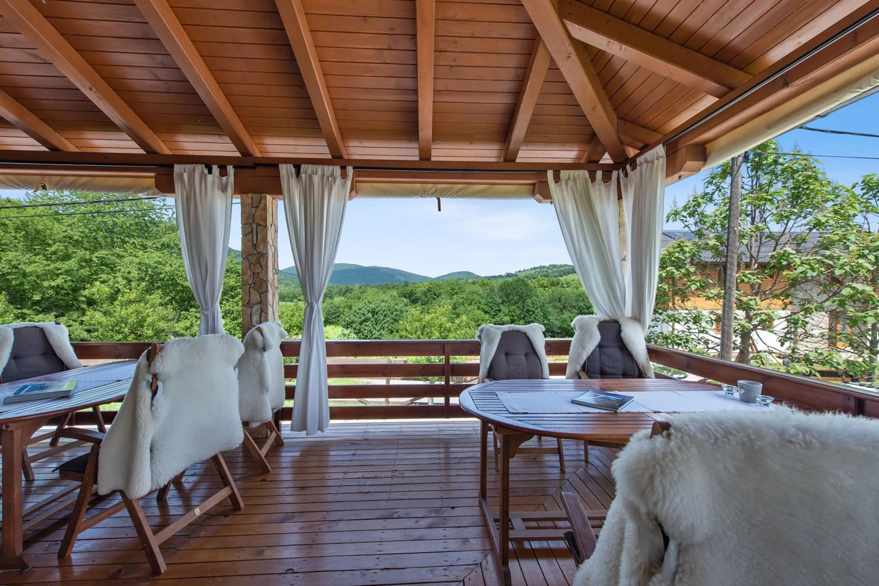 Balcony/Terrace in B&B Plitvice Lakes Villa Irene