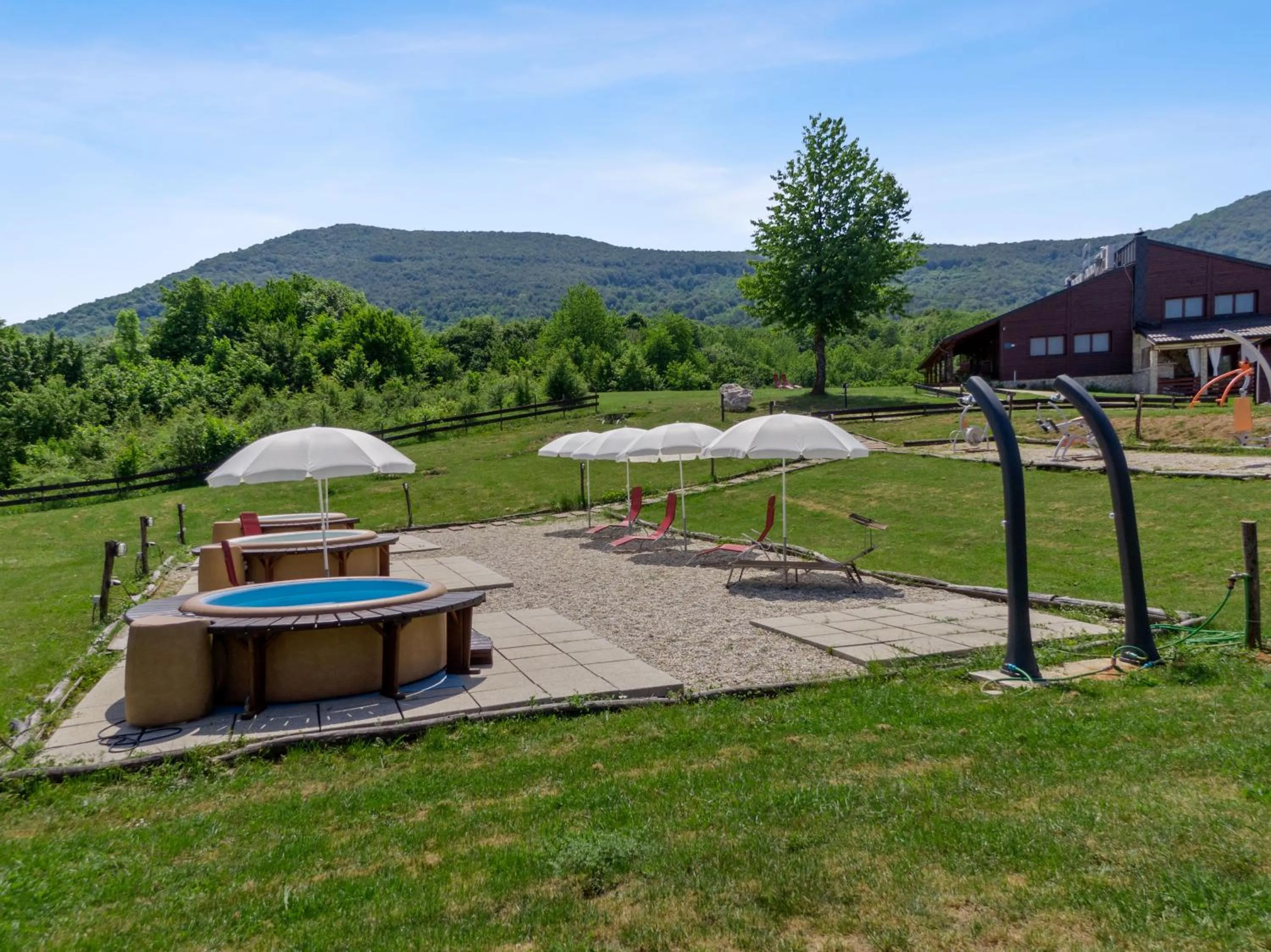 Garden in B&B Plitvice Lakes Villa Irene