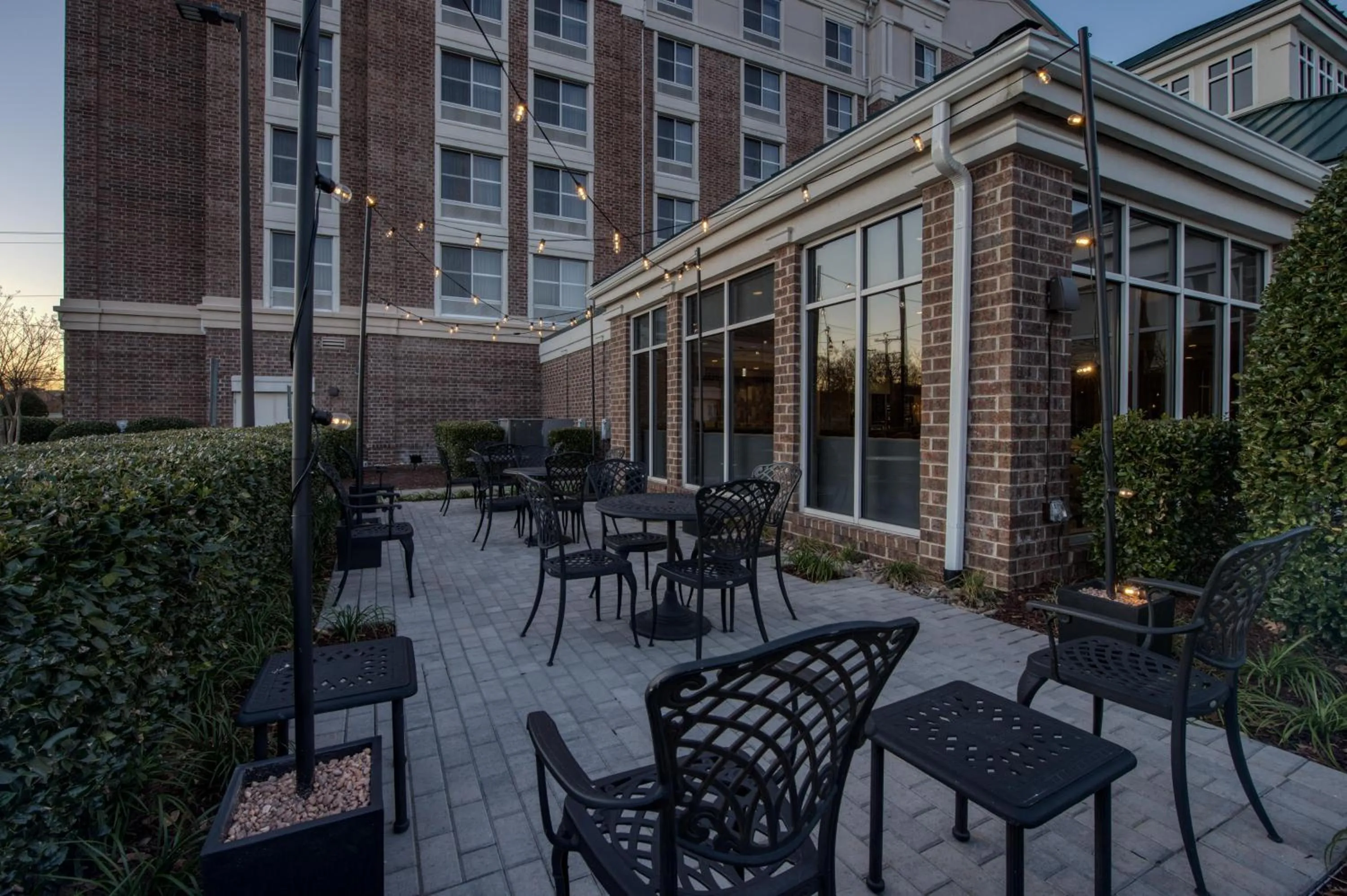 Patio in Hilton Garden Inn Durham Southpoint