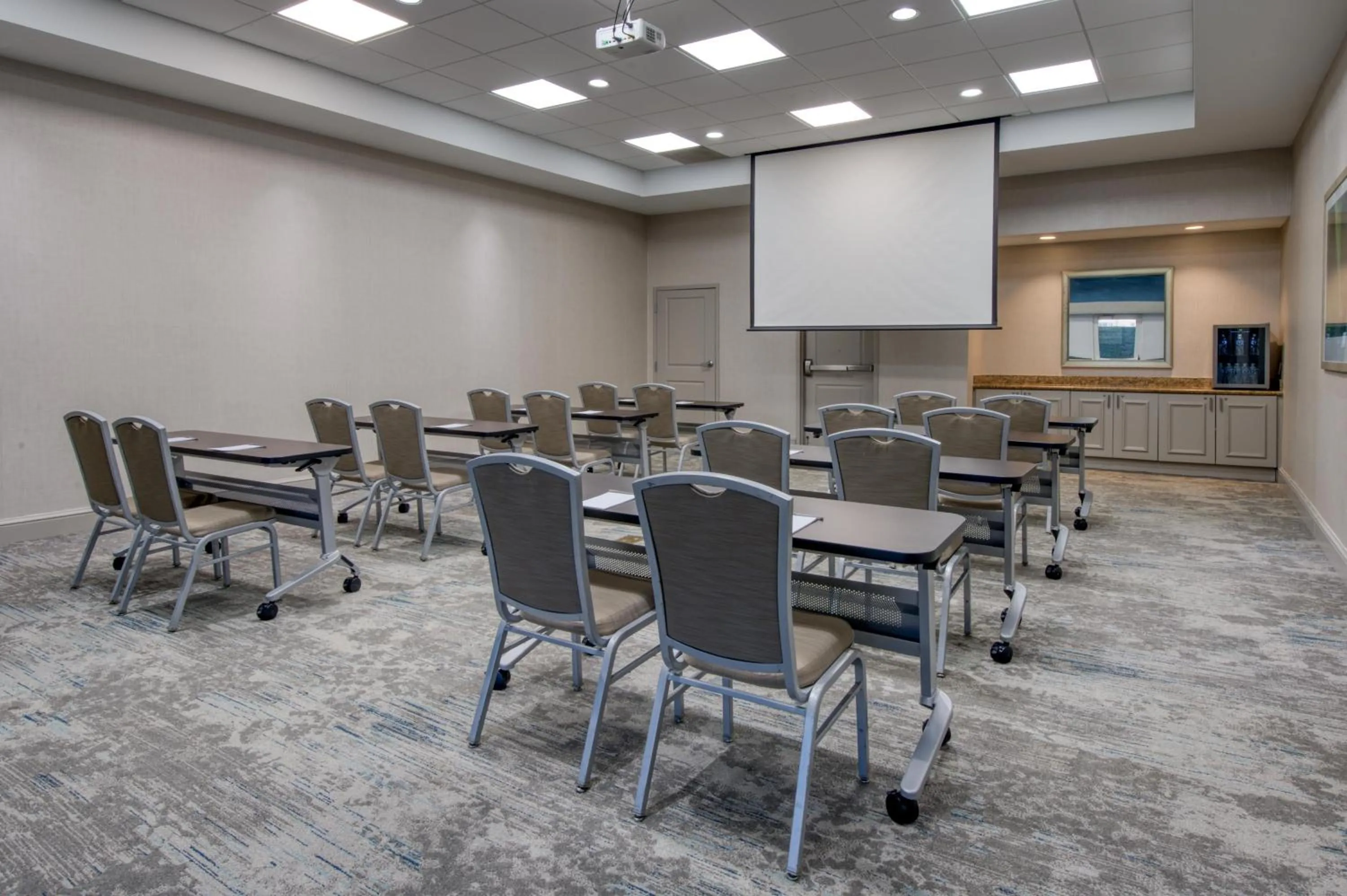 Meeting/conference room in Hilton Garden Inn Durham Southpoint